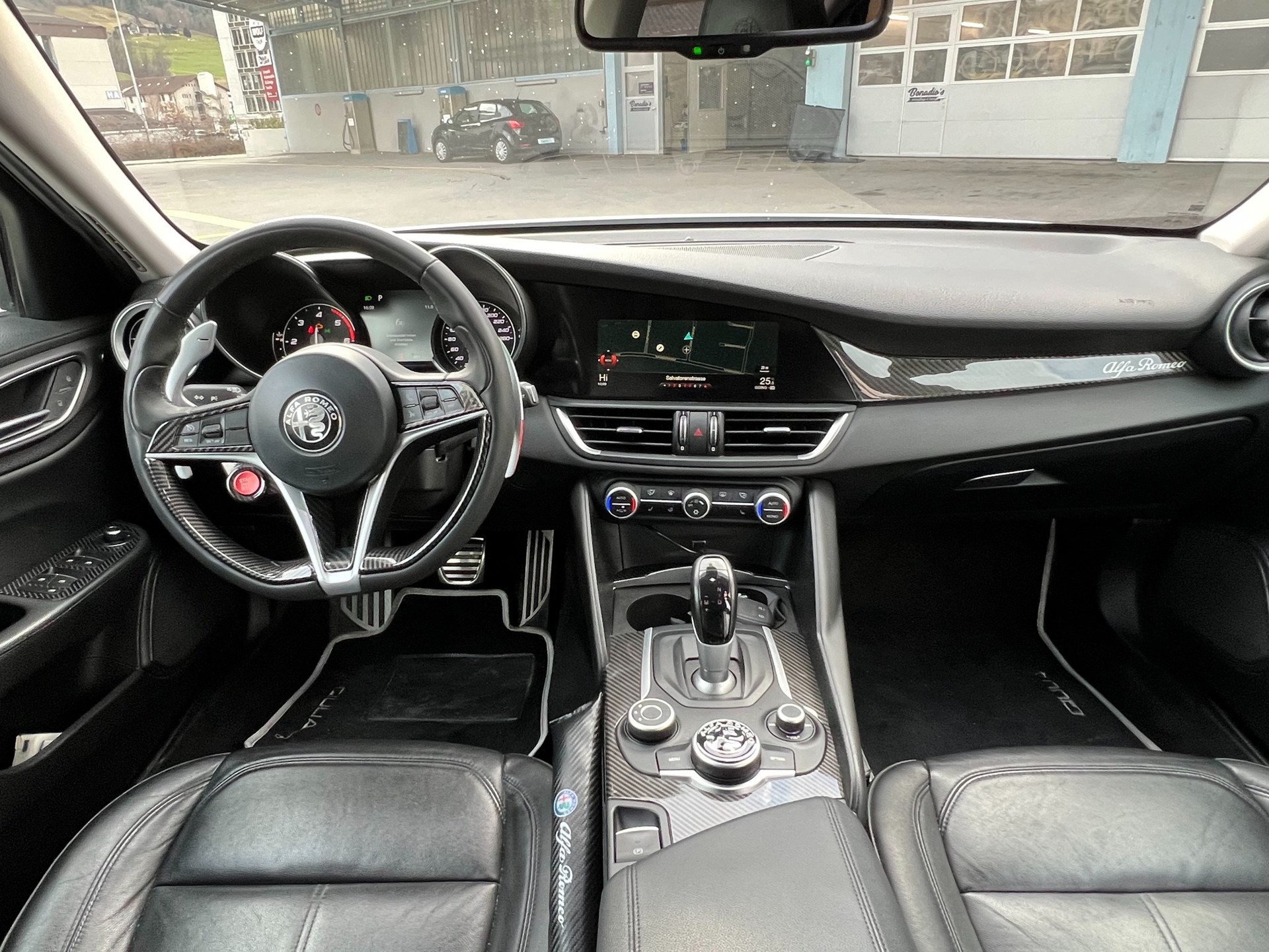 ALFA ROMEO Giulia 2.2 JTDM Super Automatic-image-5