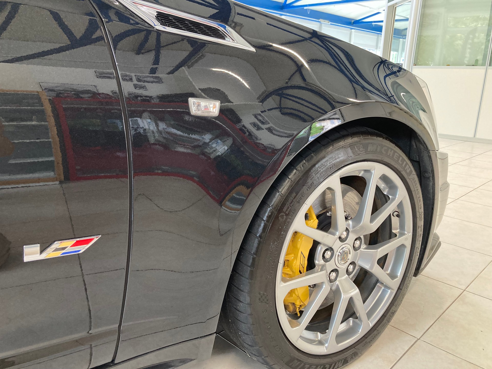 CADILLAC CTS-V Coupé 6.2 V8 SC Automatic-image-12