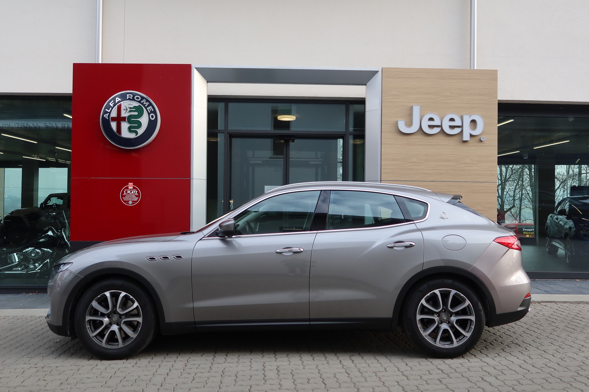 MASERATI Levante S 3.0 V6-image-15