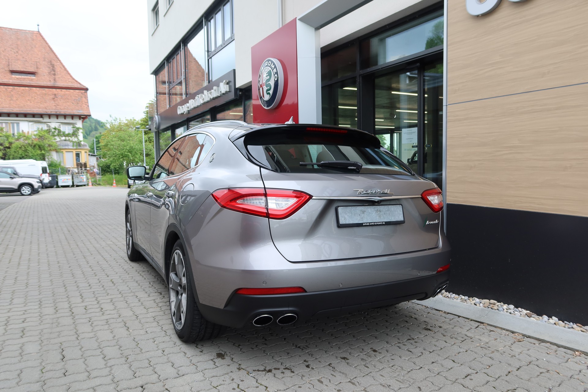 MASERATI Levante S 3.0 V6-image-4