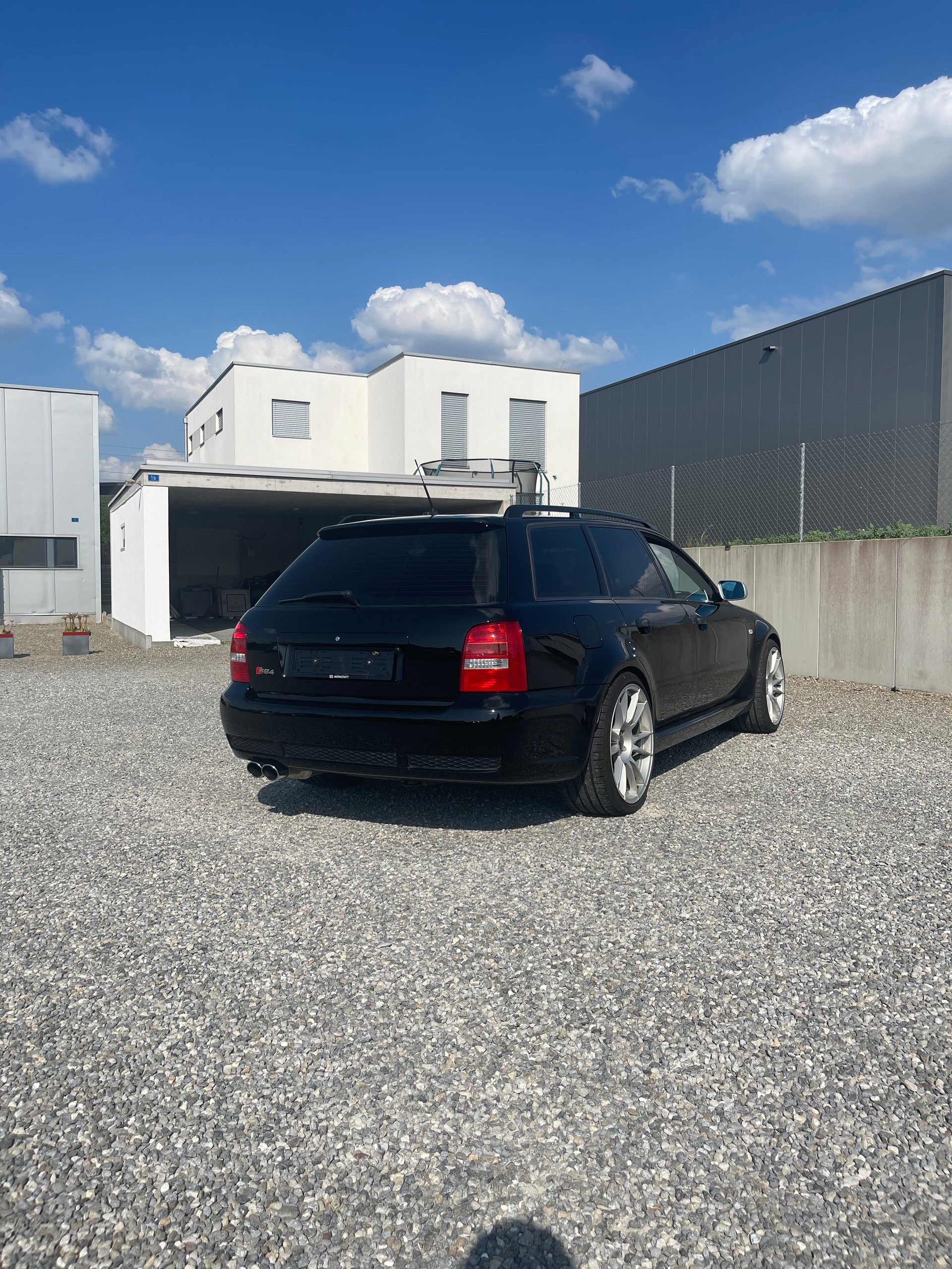 AUDI RS4 Avant quattro-image-12