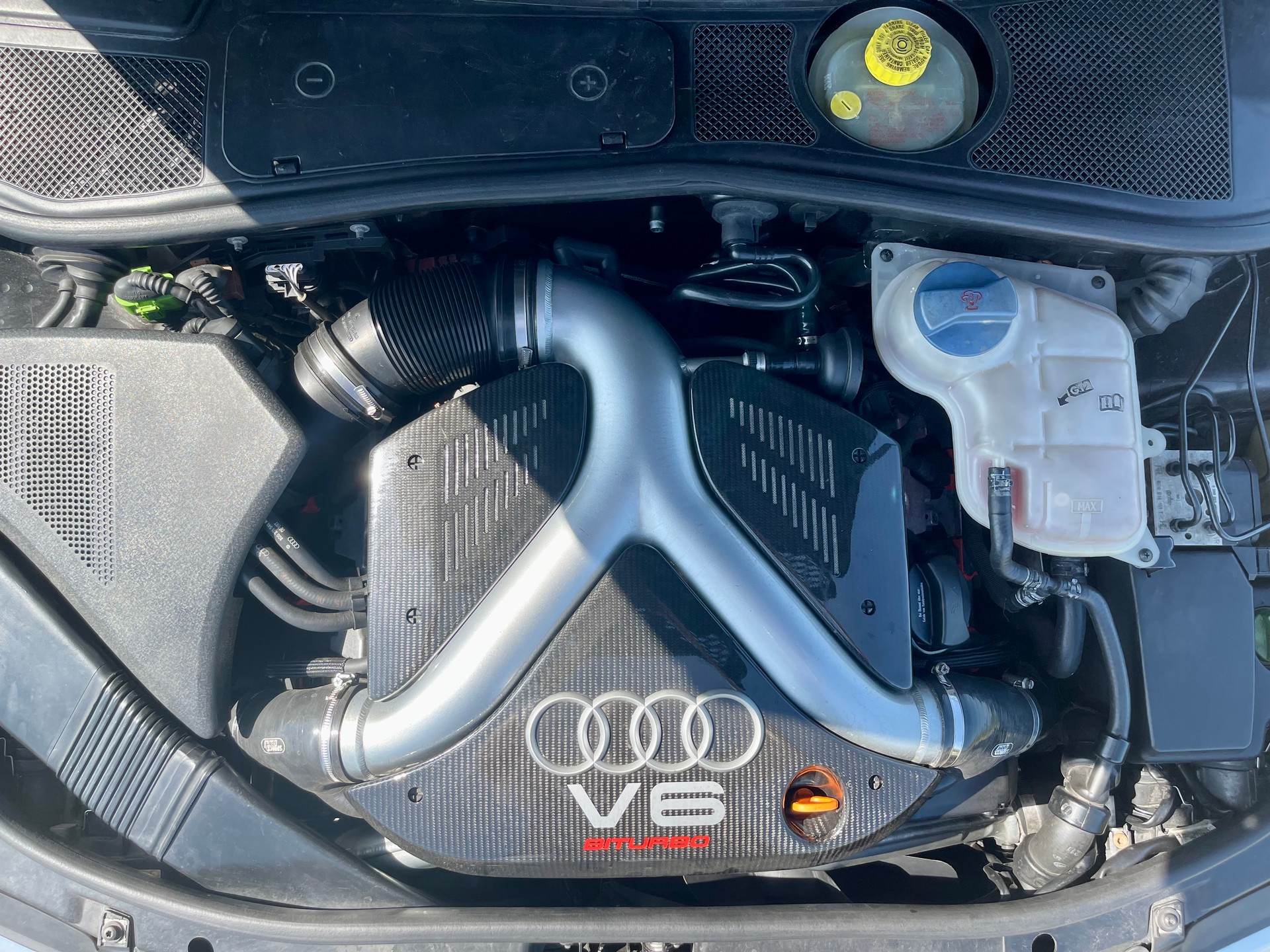 AUDI RS4 Avant quattro-image-27