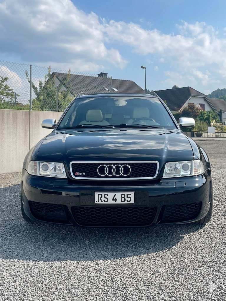 AUDI RS4 Avant quattro-image-29