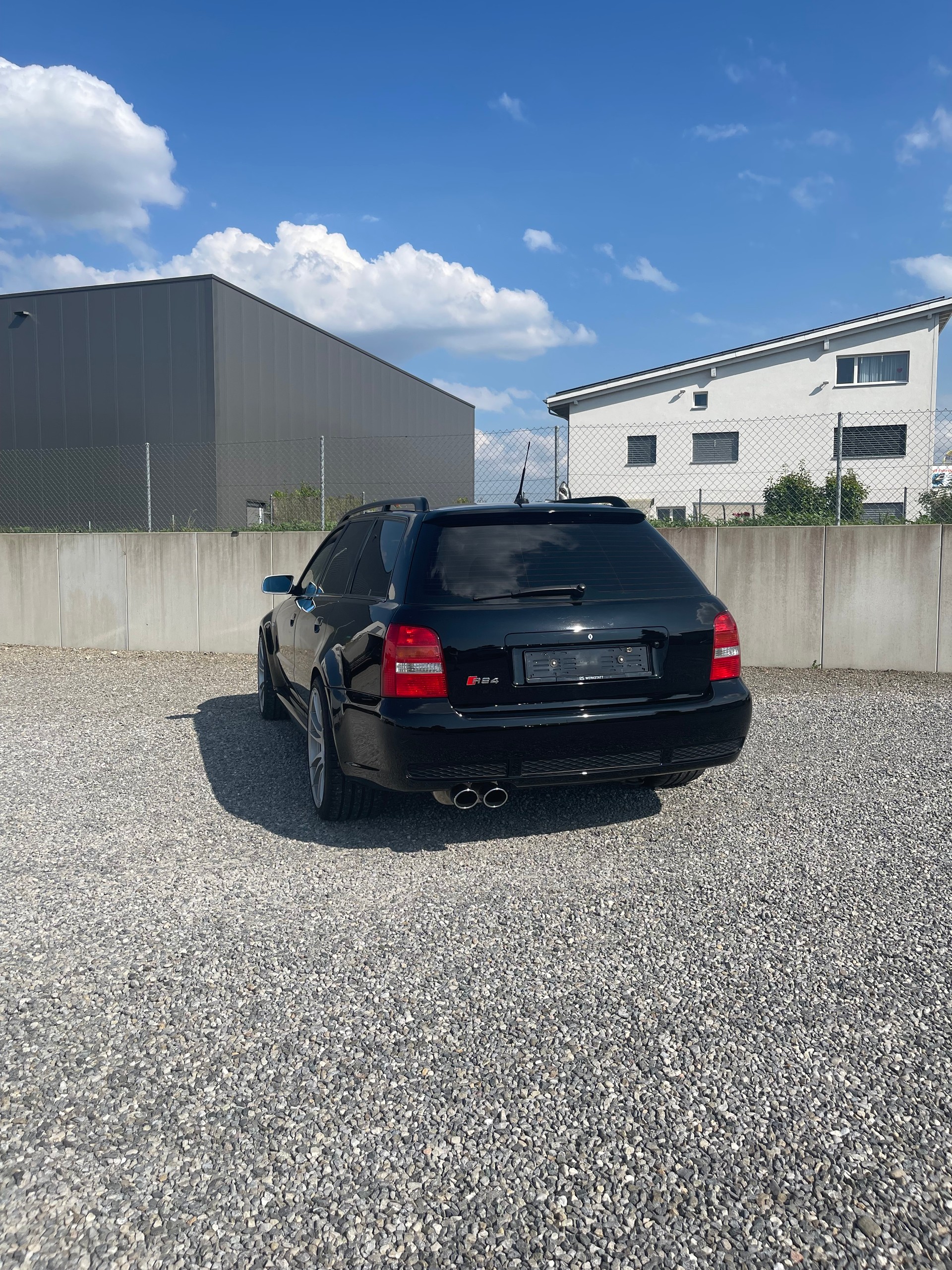 AUDI RS4 Avant quattro-image-6