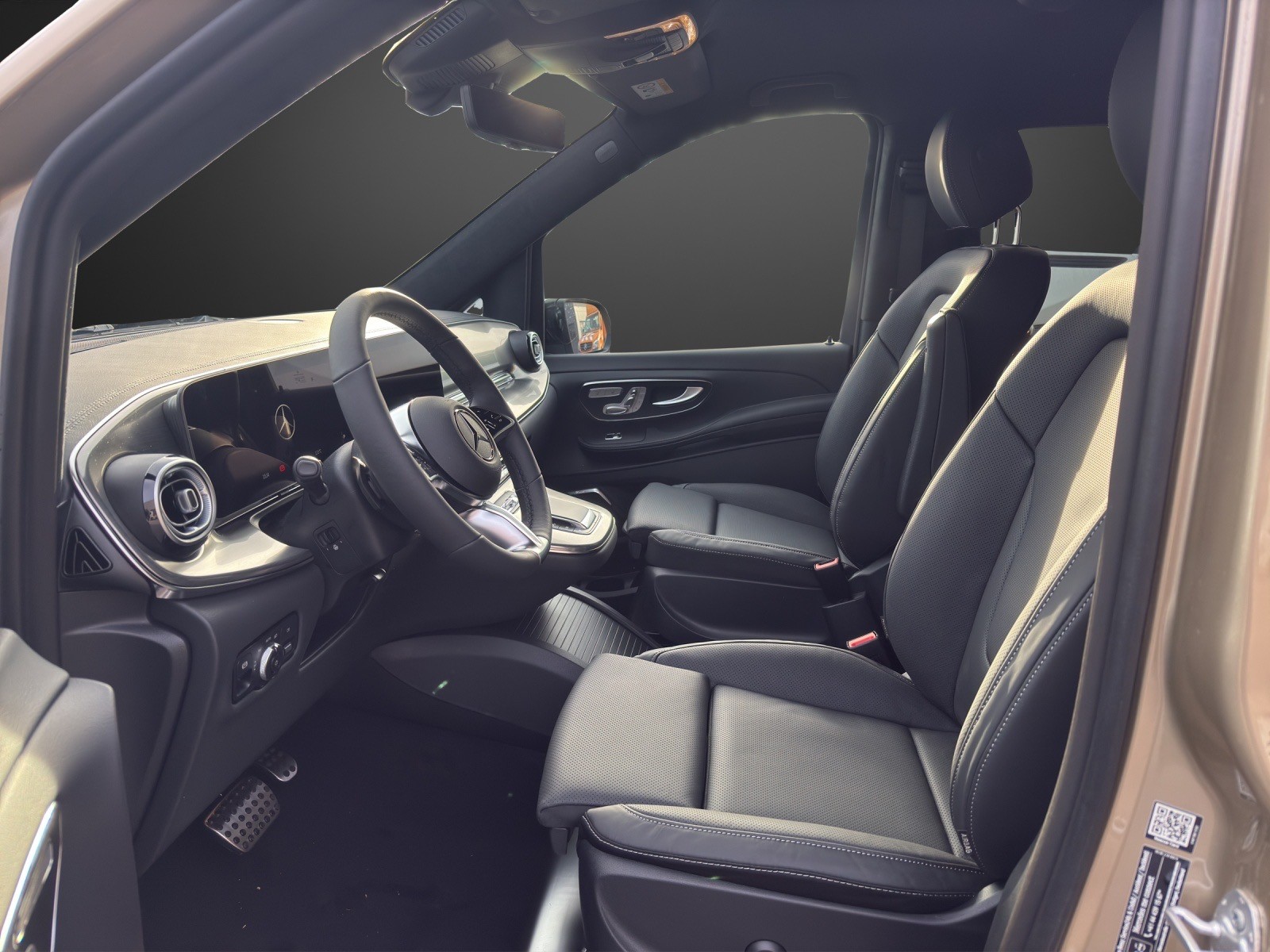 MERCEDES-BENZ V 300 d lang Exclusive 4Matic 9G-Tronic-image-6