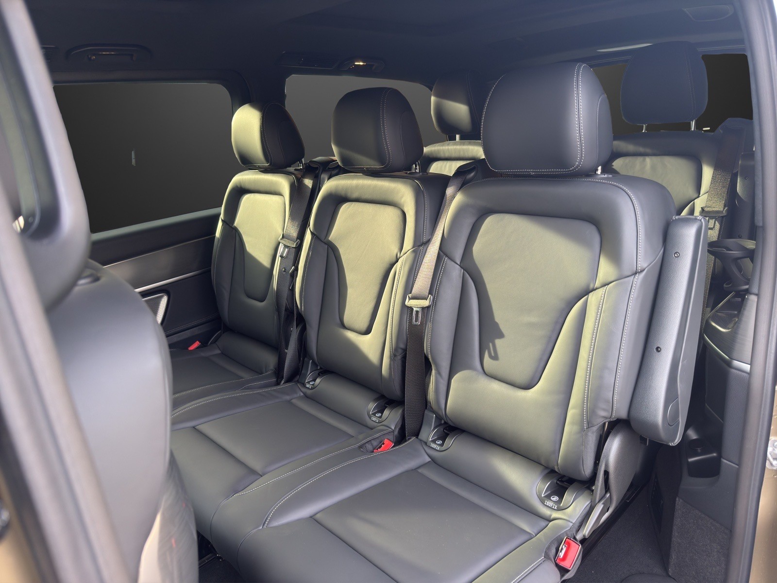 MERCEDES-BENZ V 300 d lang Exclusive 4Matic 9G-Tronic-image-7