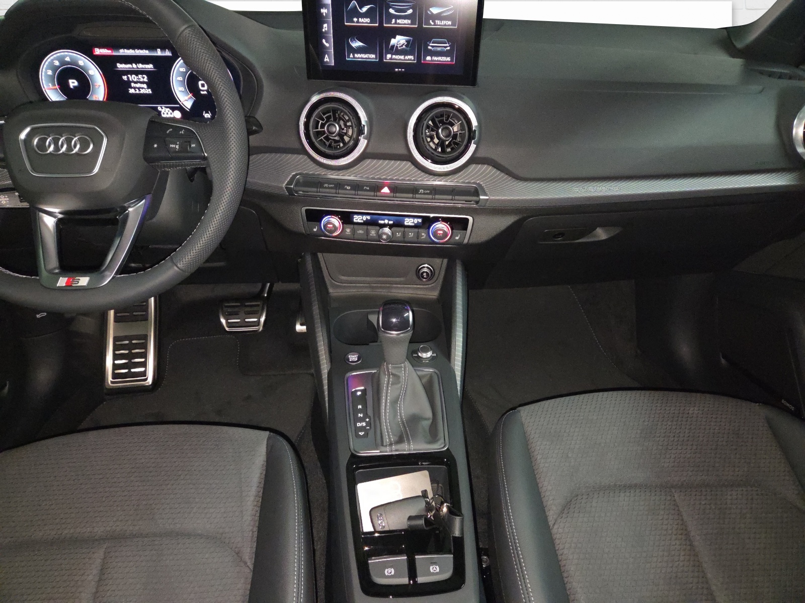 AUDI Q2 40 TFSI S line Attraction quattro S-tronic-image-6