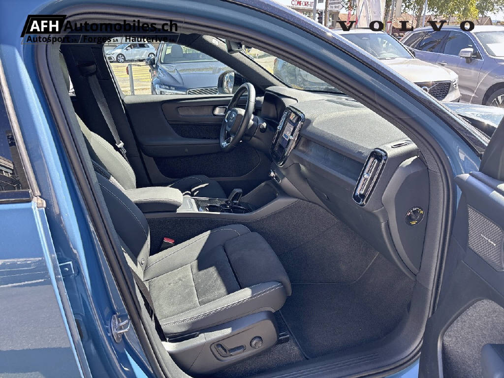 VOLVO EX40 Twin Ultra AWD-image-14