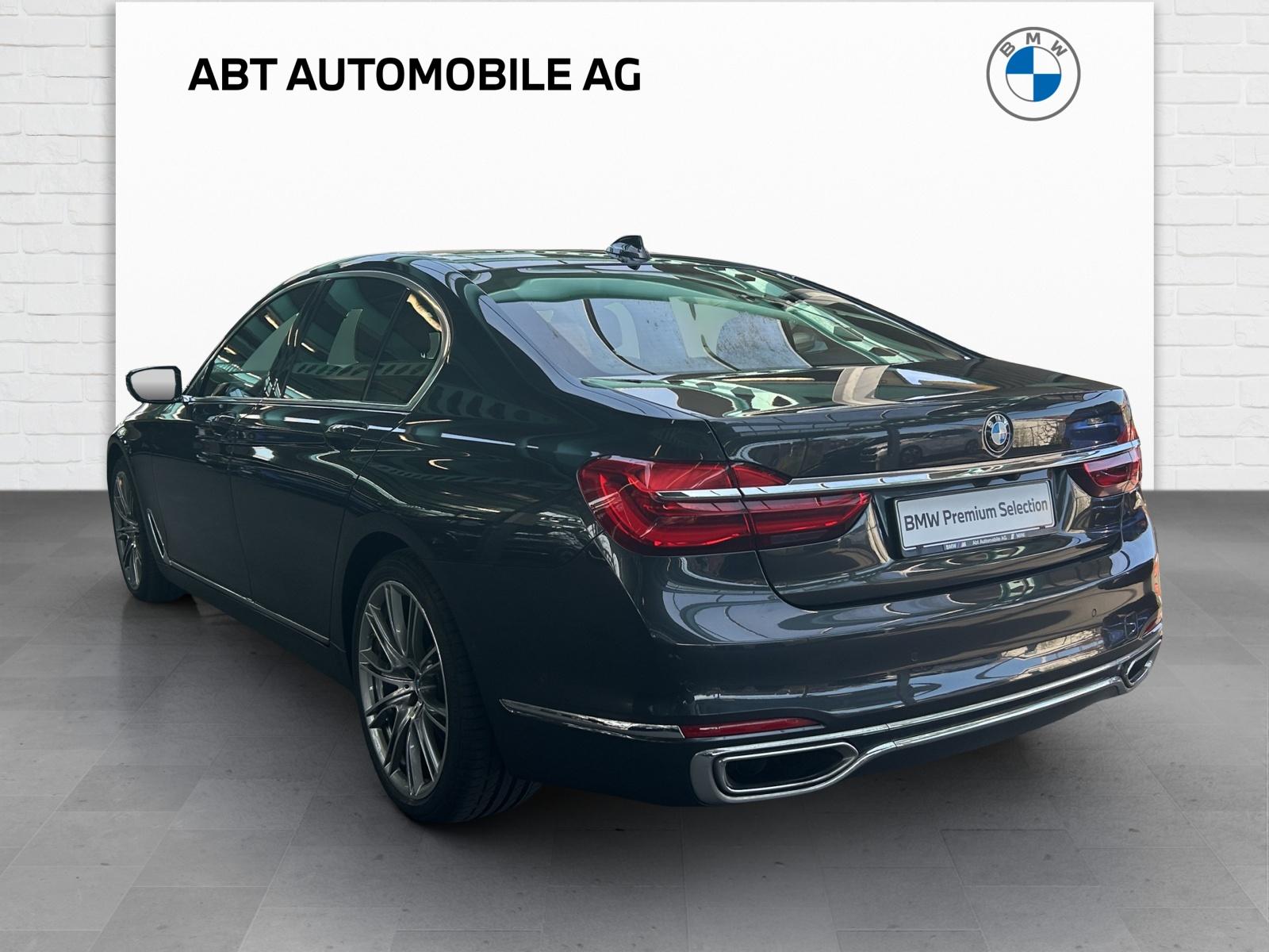BMW 750i xDrive-image-3