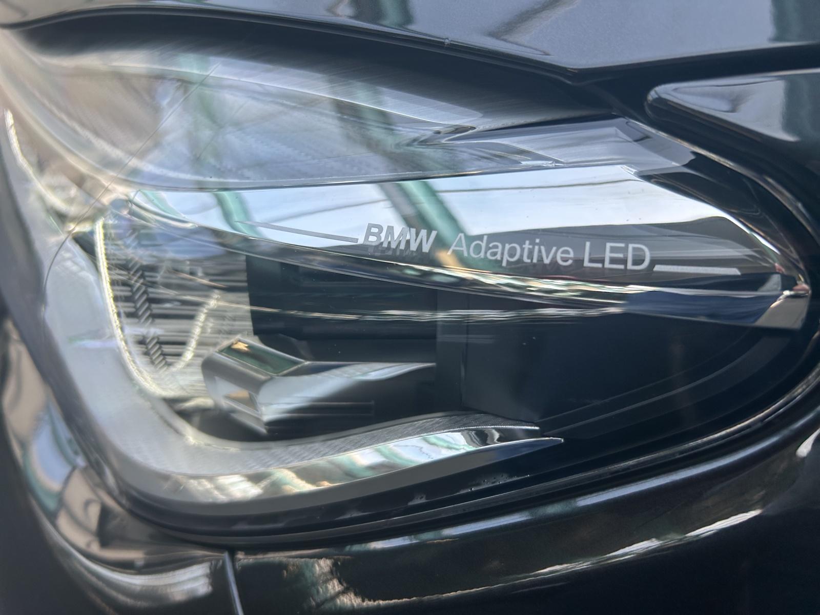 BMW 750i xDrive-image-13