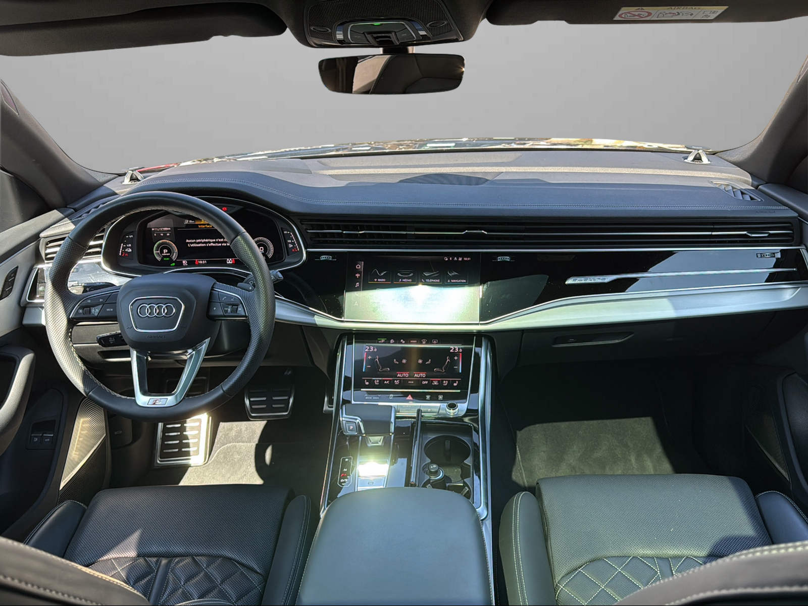AUDI Q8 60 TFSI e quattro PHEV tiptronic-image-9