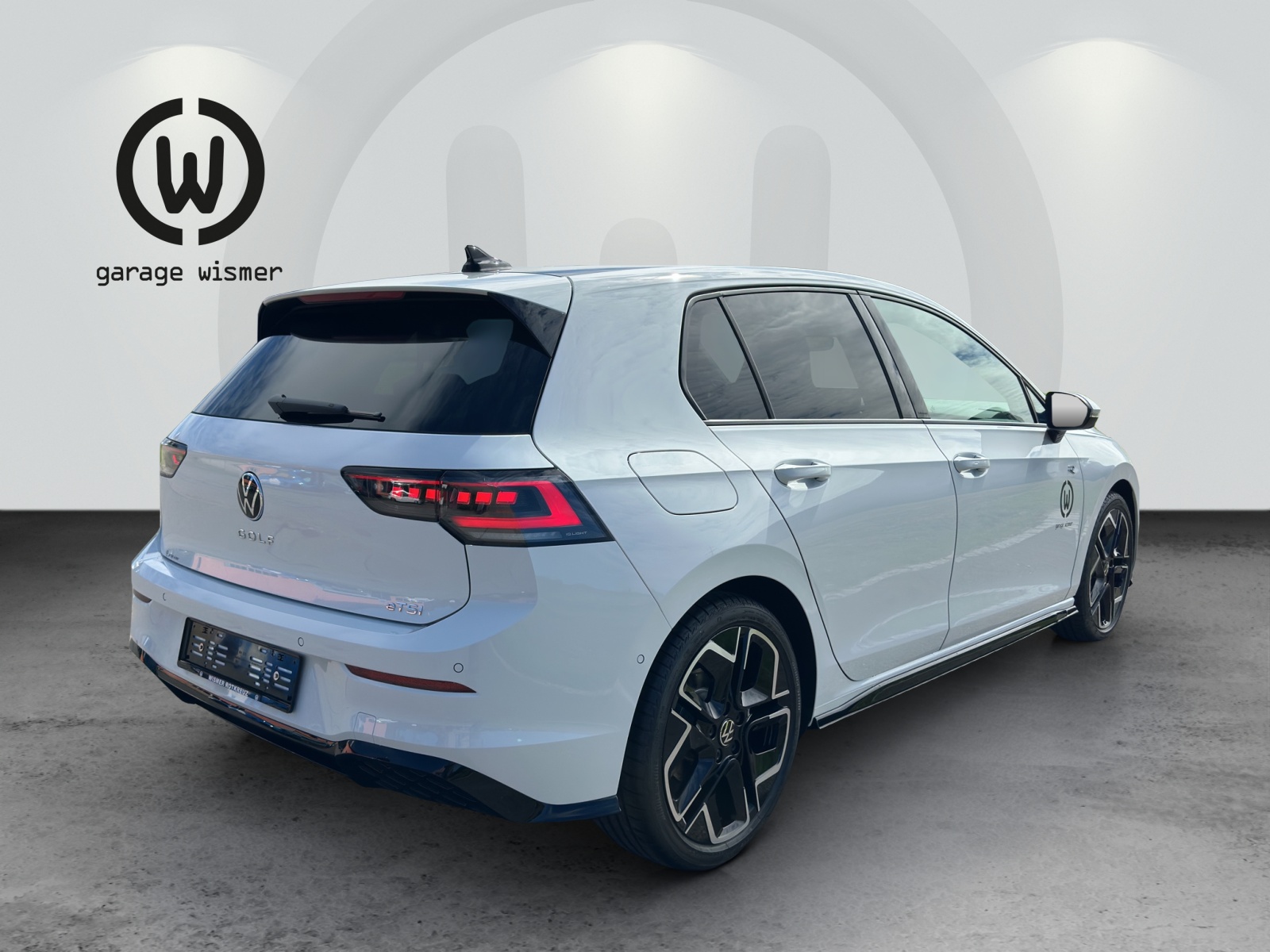 VW Golf 1.5 e TSI mHEV R-Line DSG-image-3
