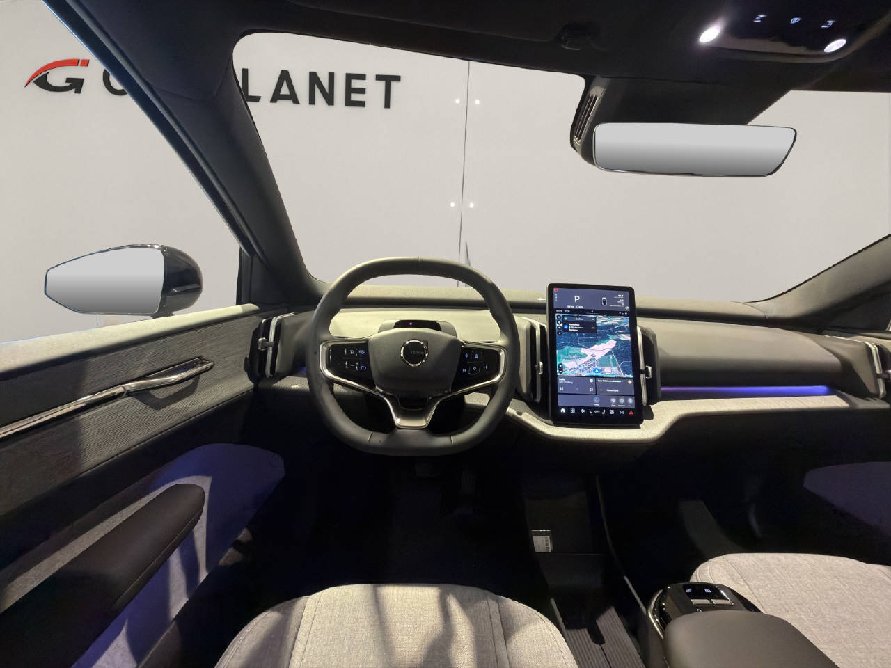 VOLVO EX 30 E60 Twin Ultra Performance AWD-image-8
