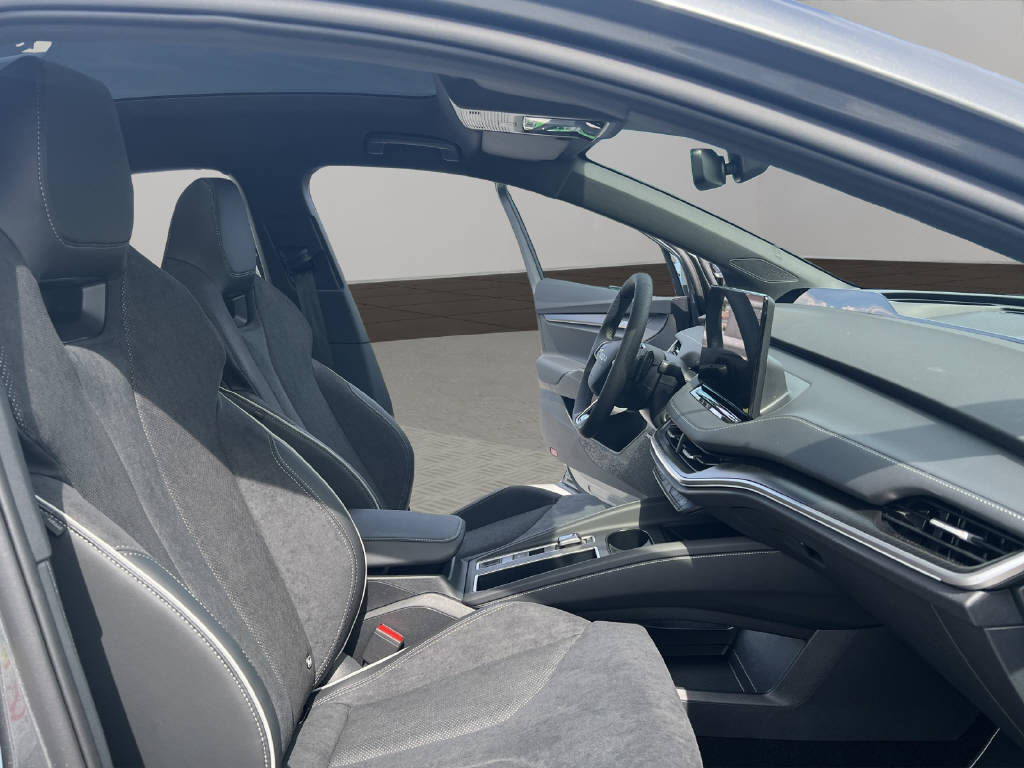 SKODA Enyaq Coupé Sportline 4x4-image-12