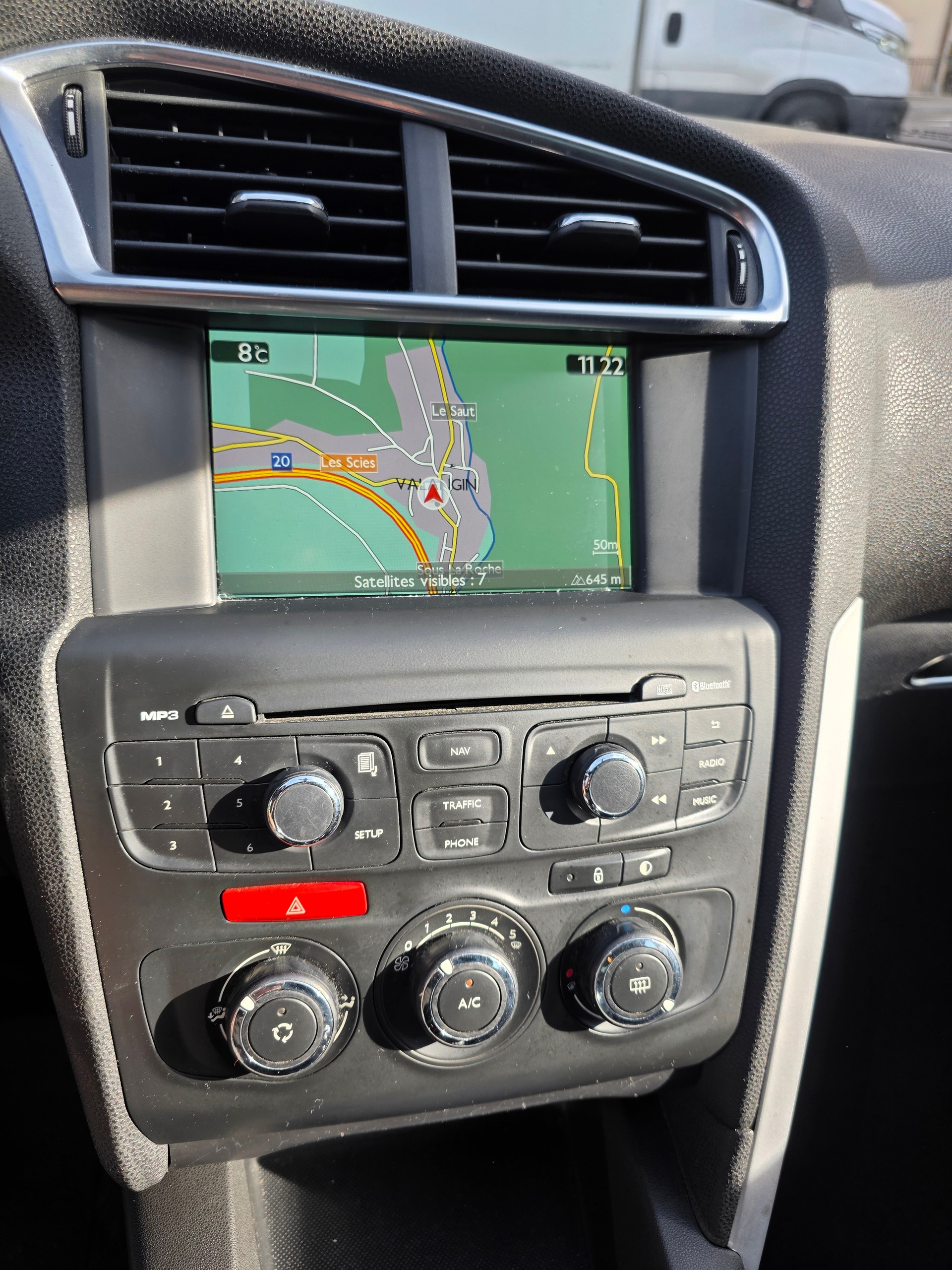 DS AUTOMOBILES DS4 1.6 VTi Chic-image-8