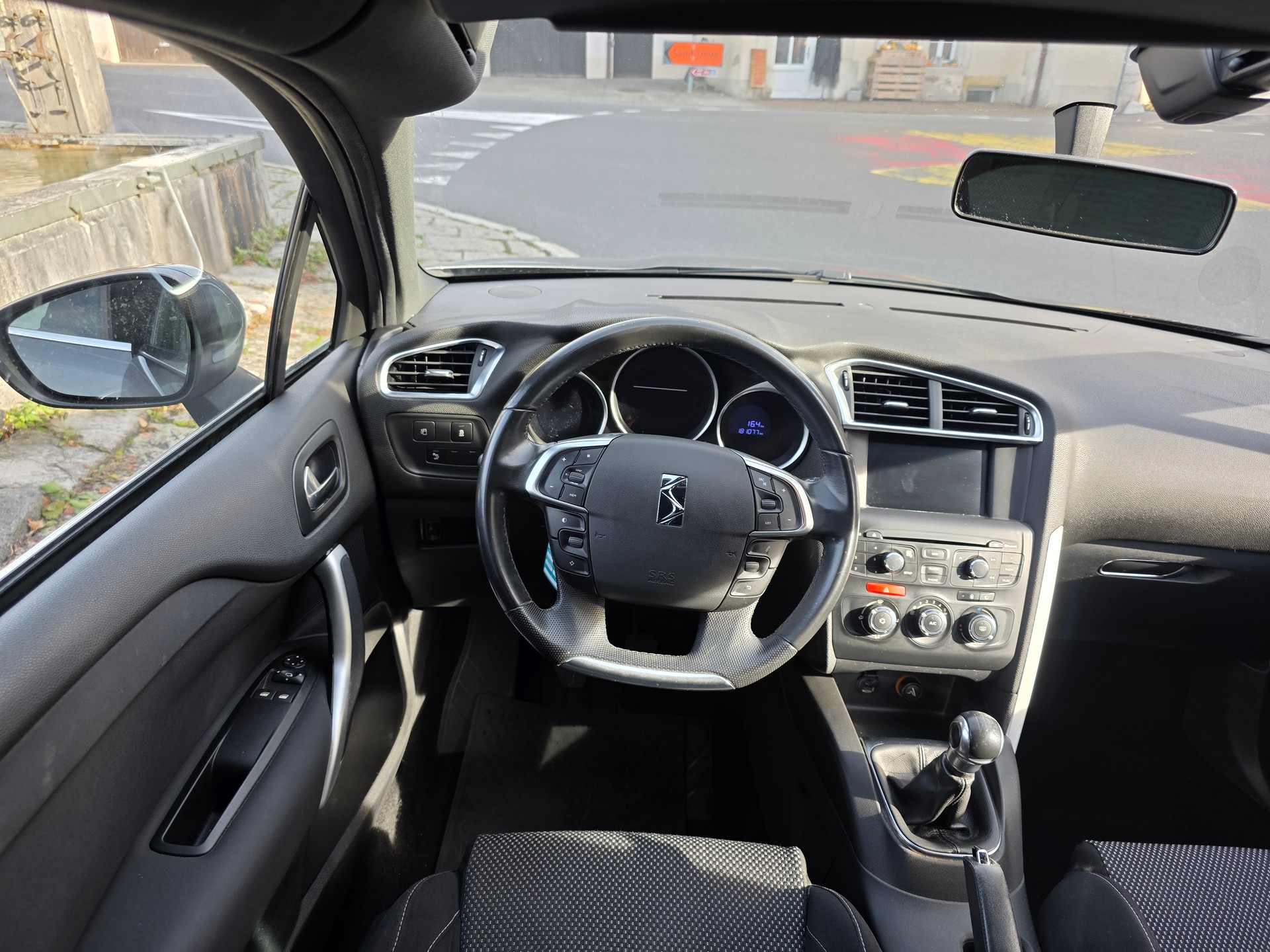 DS AUTOMOBILES DS4 1.6 VTi Chic-image-7