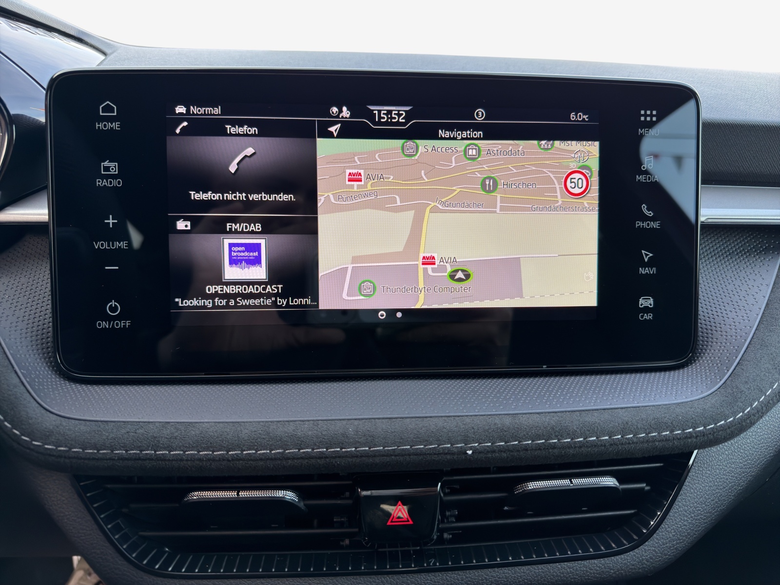 SKODA Fabia 1.5 TSI Dynamic DSG-image-10