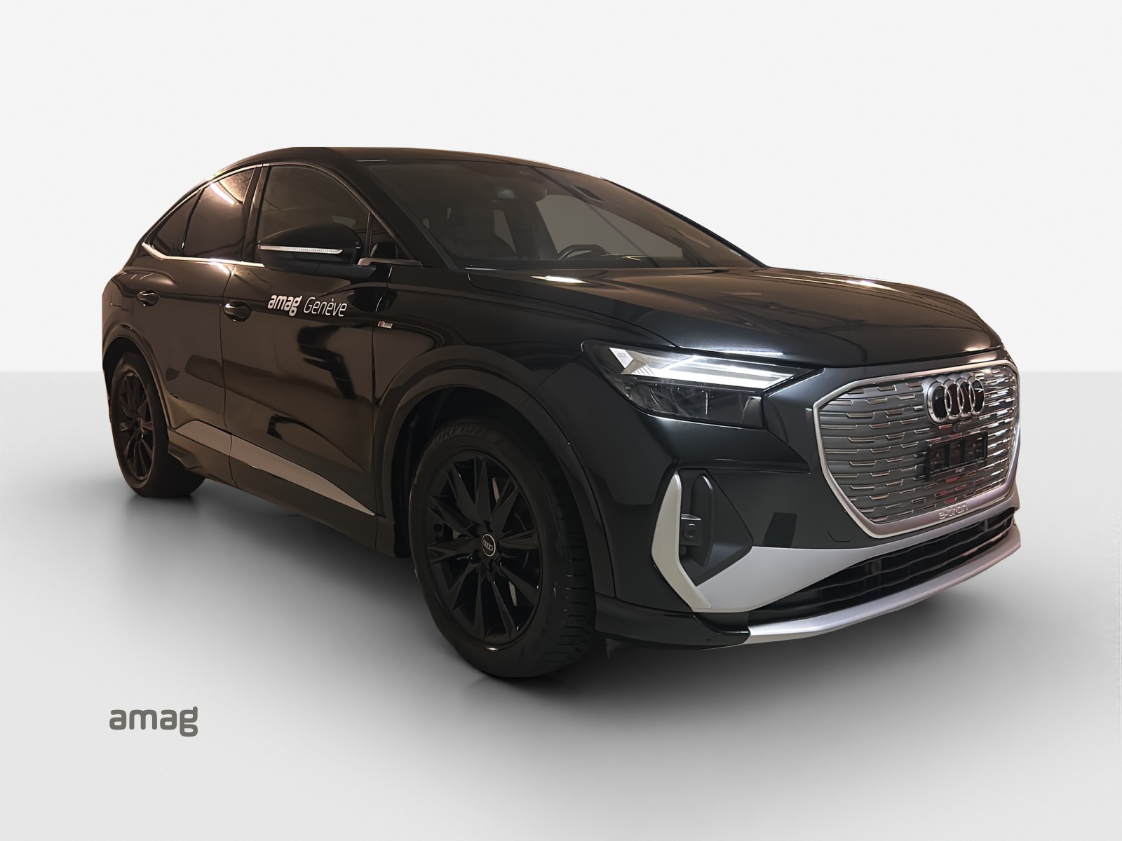 AUDI Q4 Sportback e-tron 50 quattro-image-5