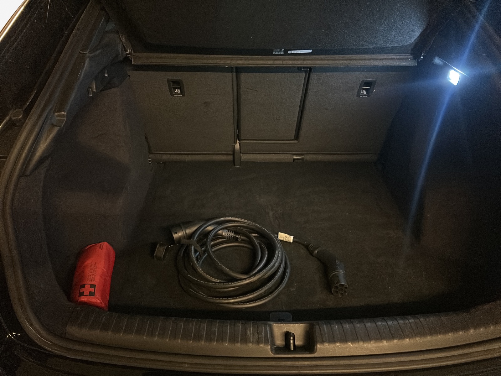 AUDI Q4 Sportback e-tron 50 quattro-image-12