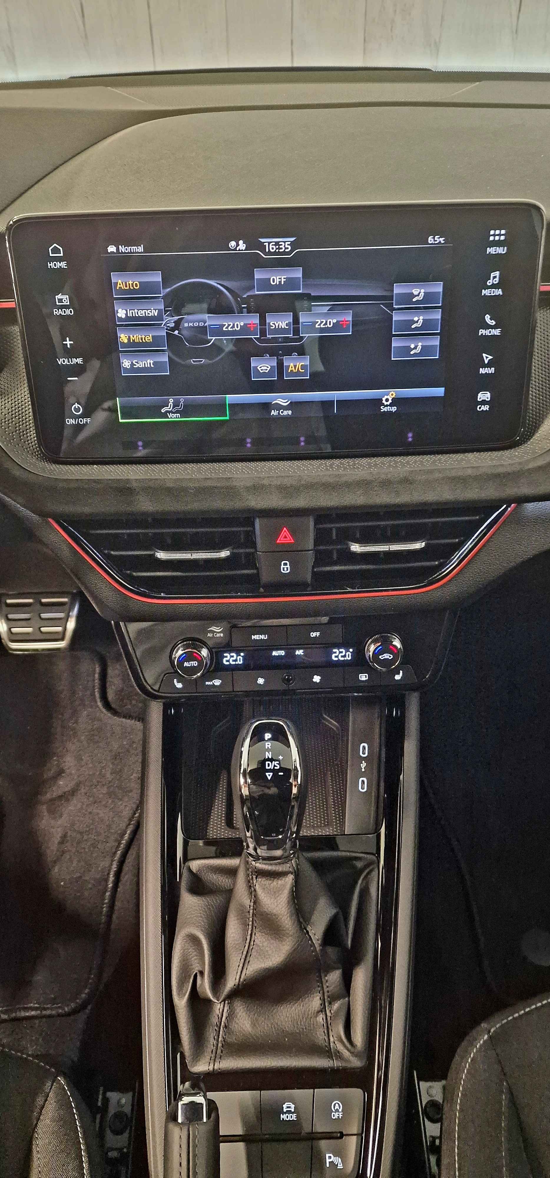 SKODA Kamiq 1.0 TSI Dynamic DSG-image-10
