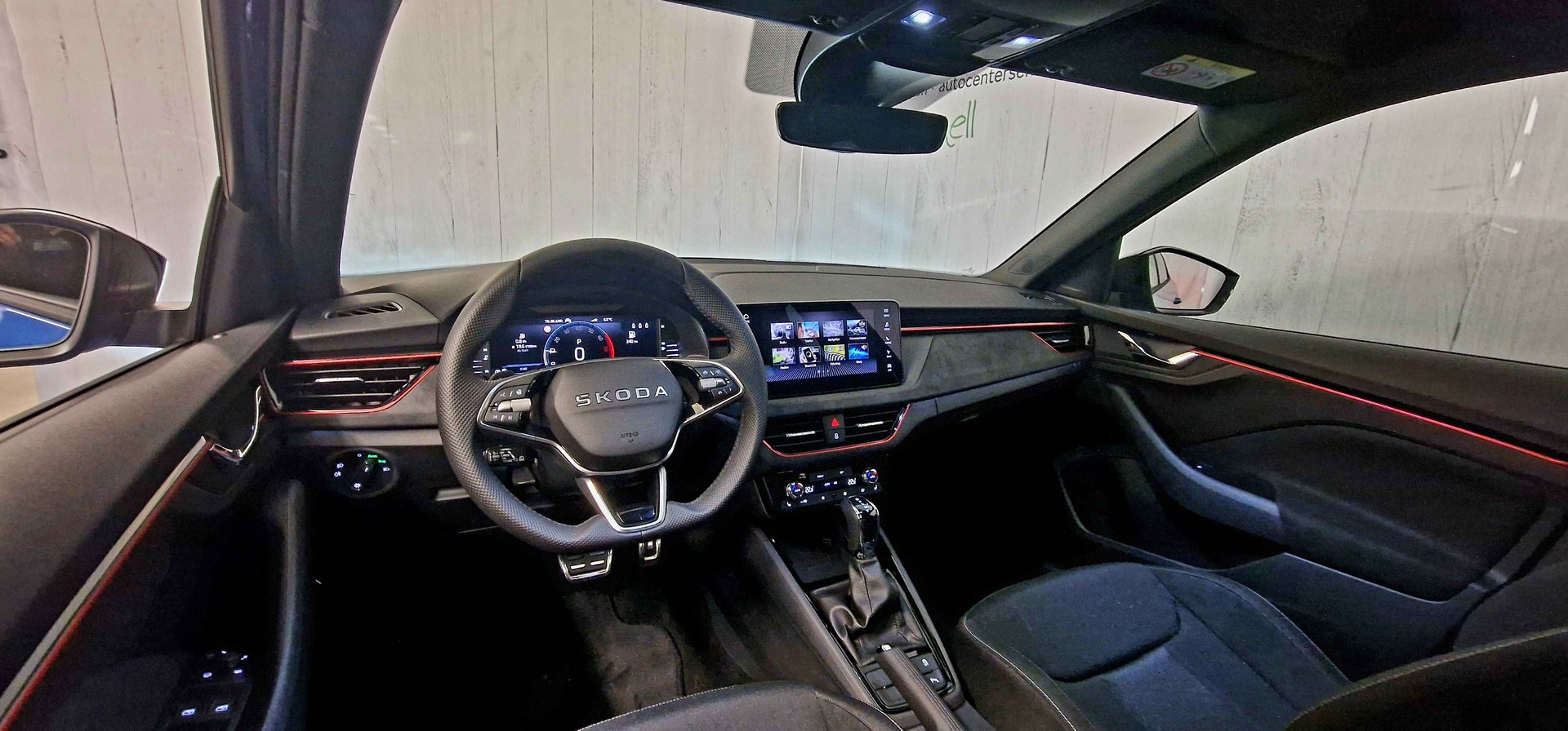 SKODA Kamiq 1.0 TSI Dynamic DSG-image-13