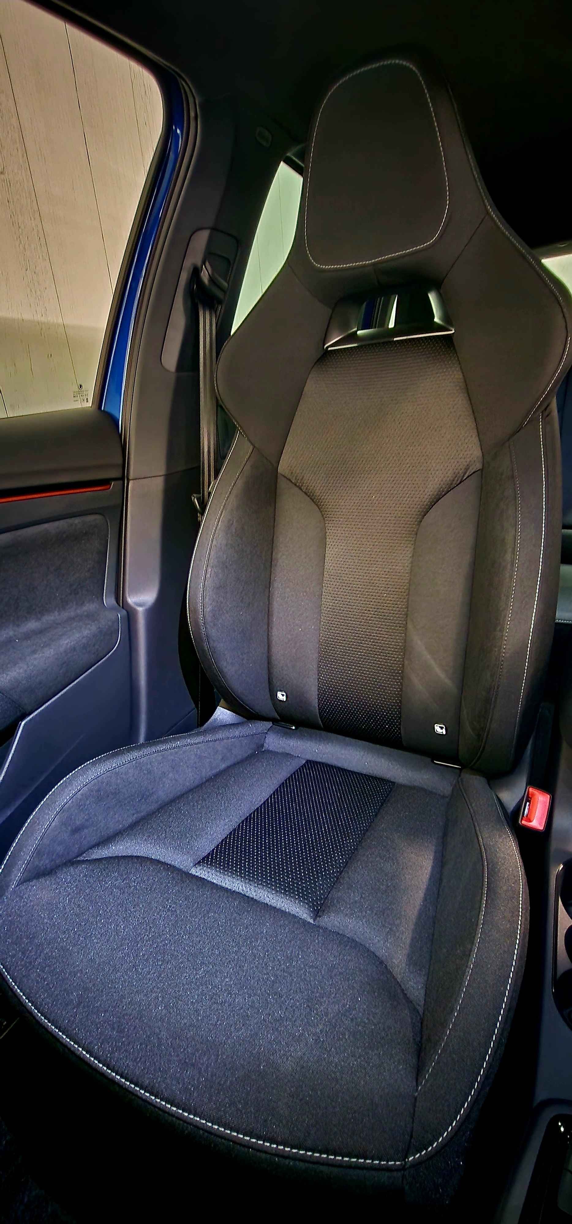 SKODA Kamiq 1.0 TSI Dynamic DSG-image-12