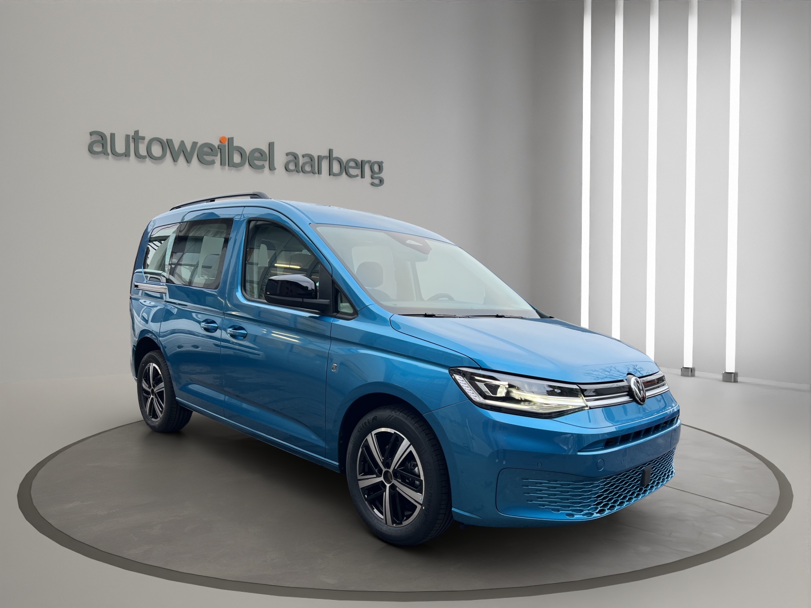 VW Caddy 1.5 TSI Life DSG-image-0
