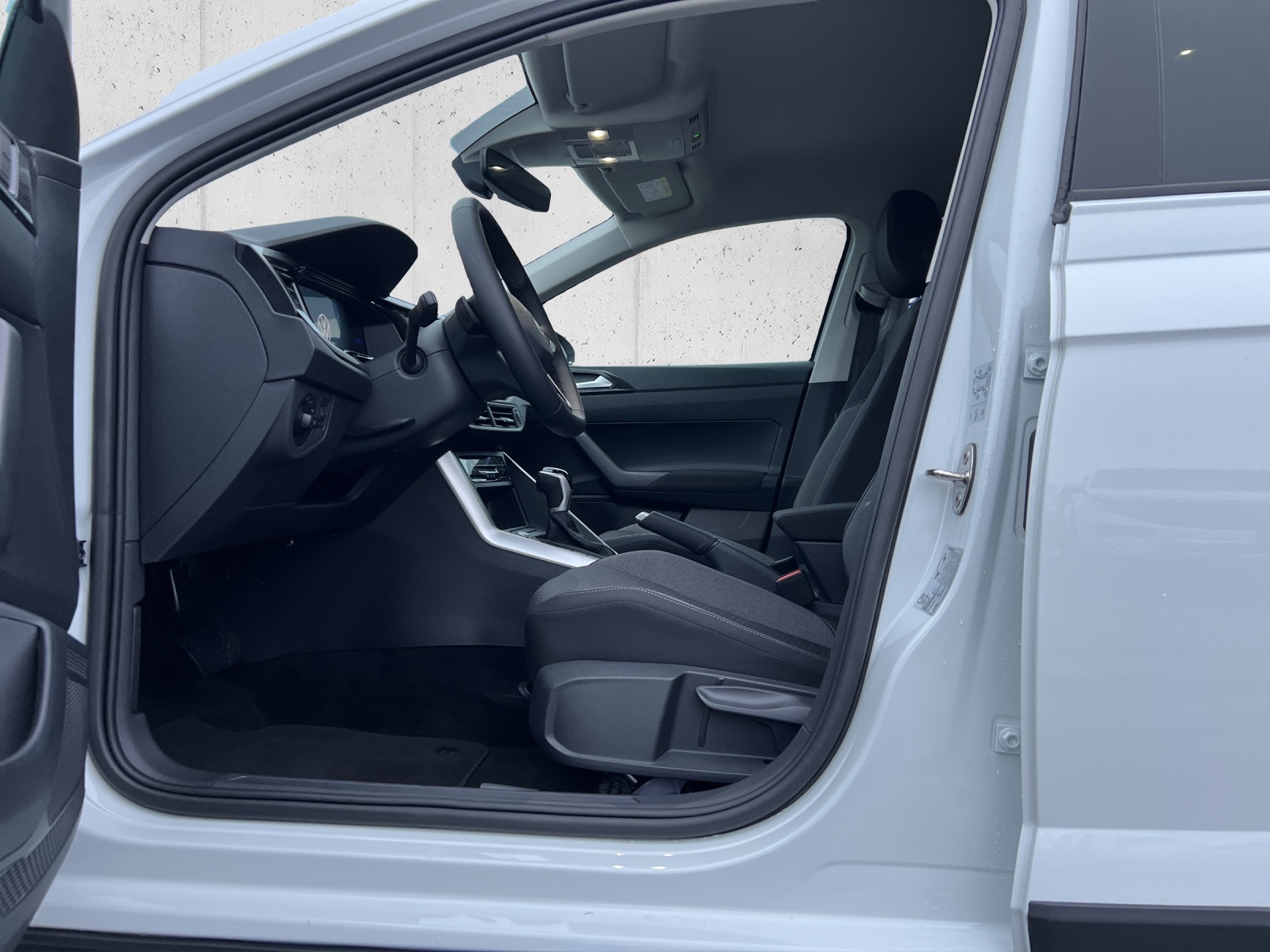 VW Taigo 1.0 TSI Life United DSG-image-8