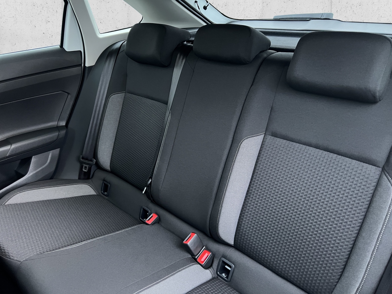 VW Taigo 1.0 TSI Life United DSG-image-12