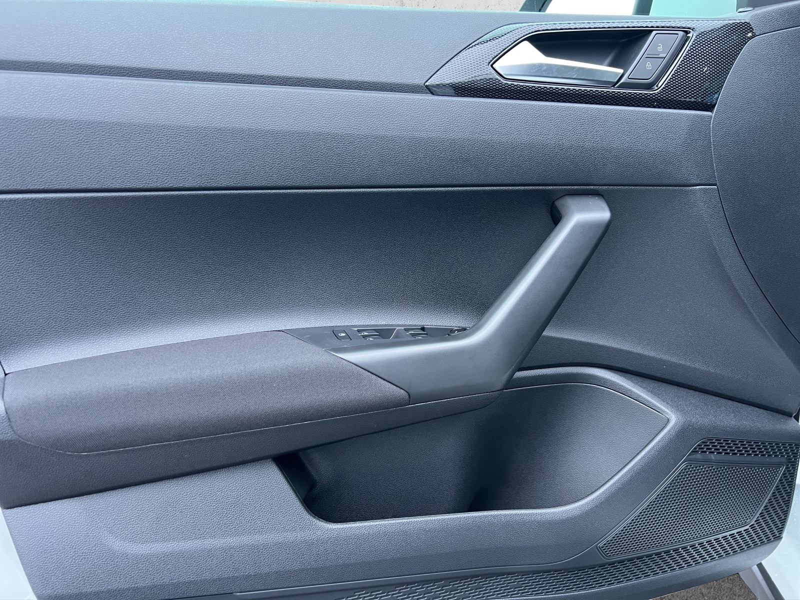 VW Taigo 1.0 TSI Life United DSG-image-11