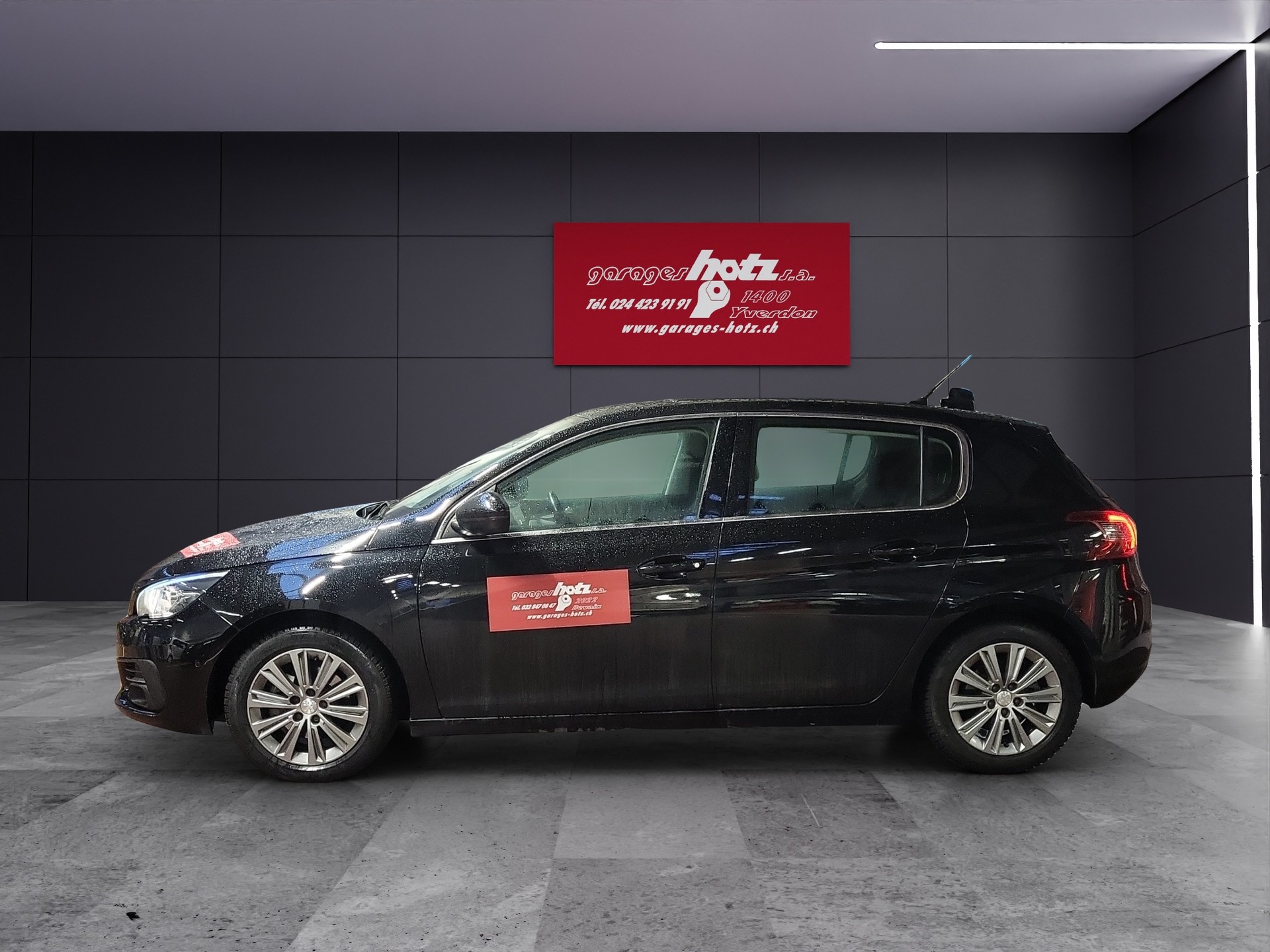 PEUGEOT 308 1.2 Allure-image-1
