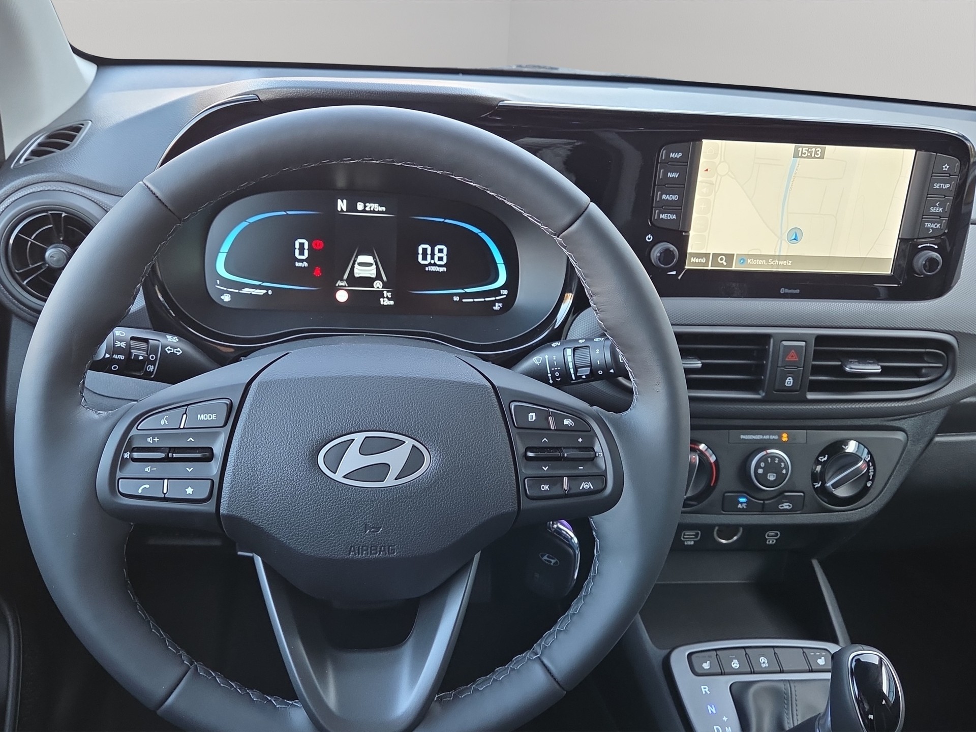 HYUNDAI i10 1.2 Amplia-image-8