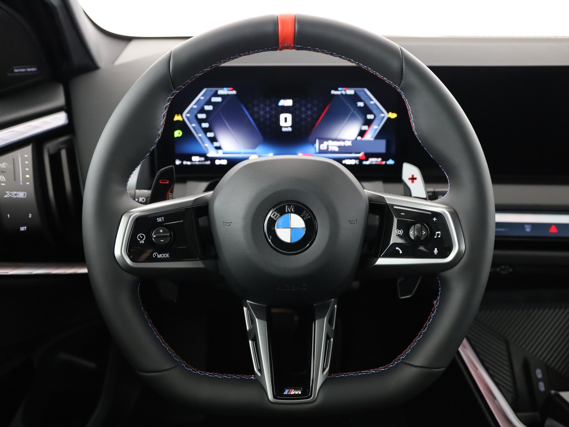BMW X3 M50i-image-14