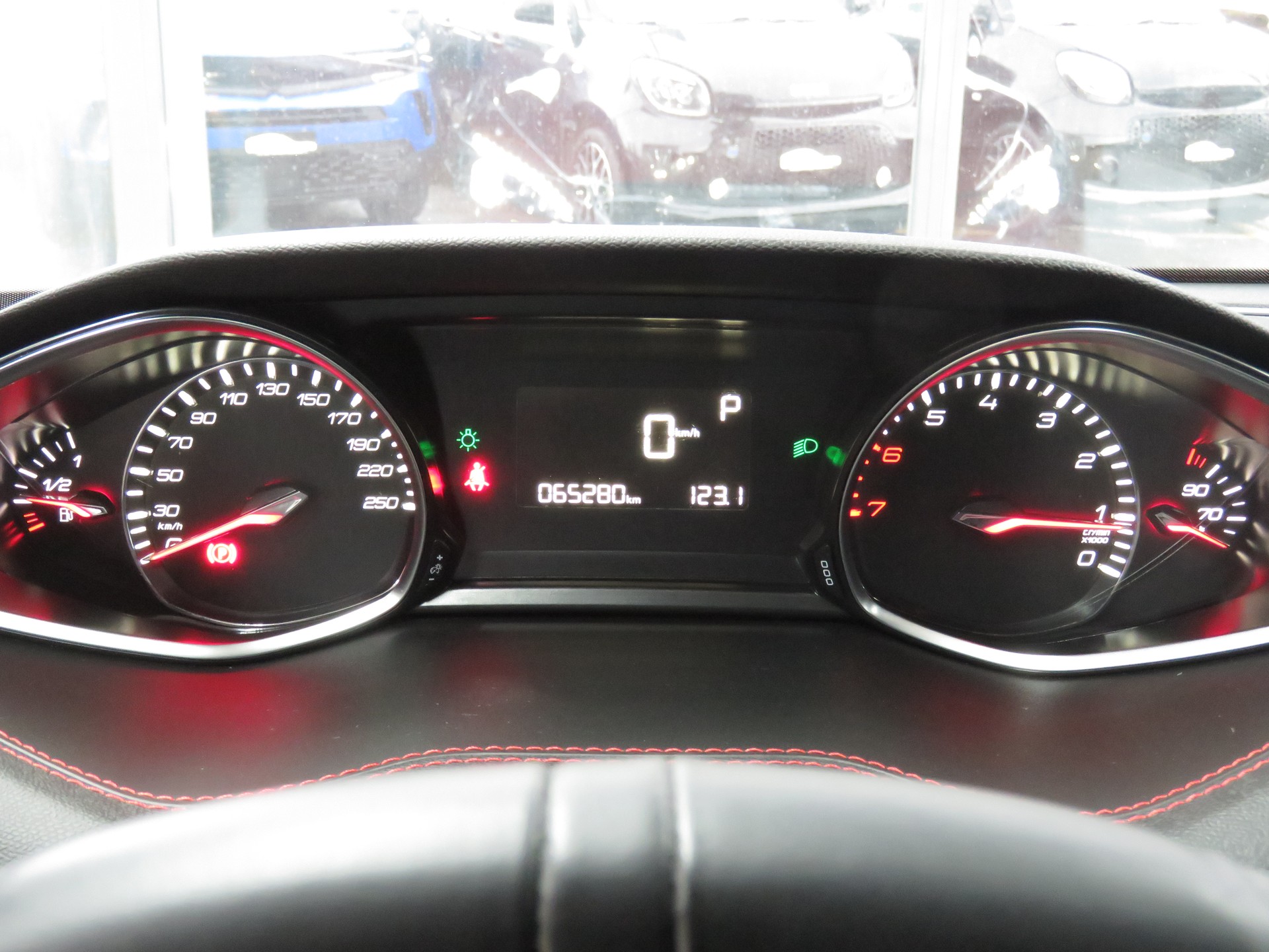 PEUGEOT 308 SW 1.2 THP GT Line Automat (AHK 1.1 t)-image-16