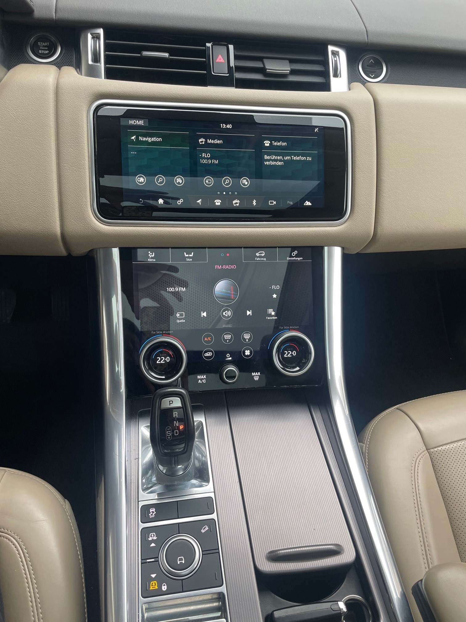 LAND ROVER Range Rover Sport P400 3.0 I6 MHEV HSE Automatic, PANORAMADACH / LUFTFAHRWERK / USW...-image-13