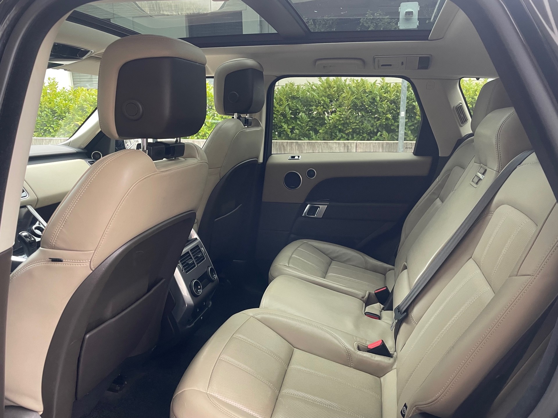 LAND ROVER Range Rover Sport P400 3.0 I6 MHEV HSE Automatic, PANORAMADACH / LUFTFAHRWERK / USW...-image-10