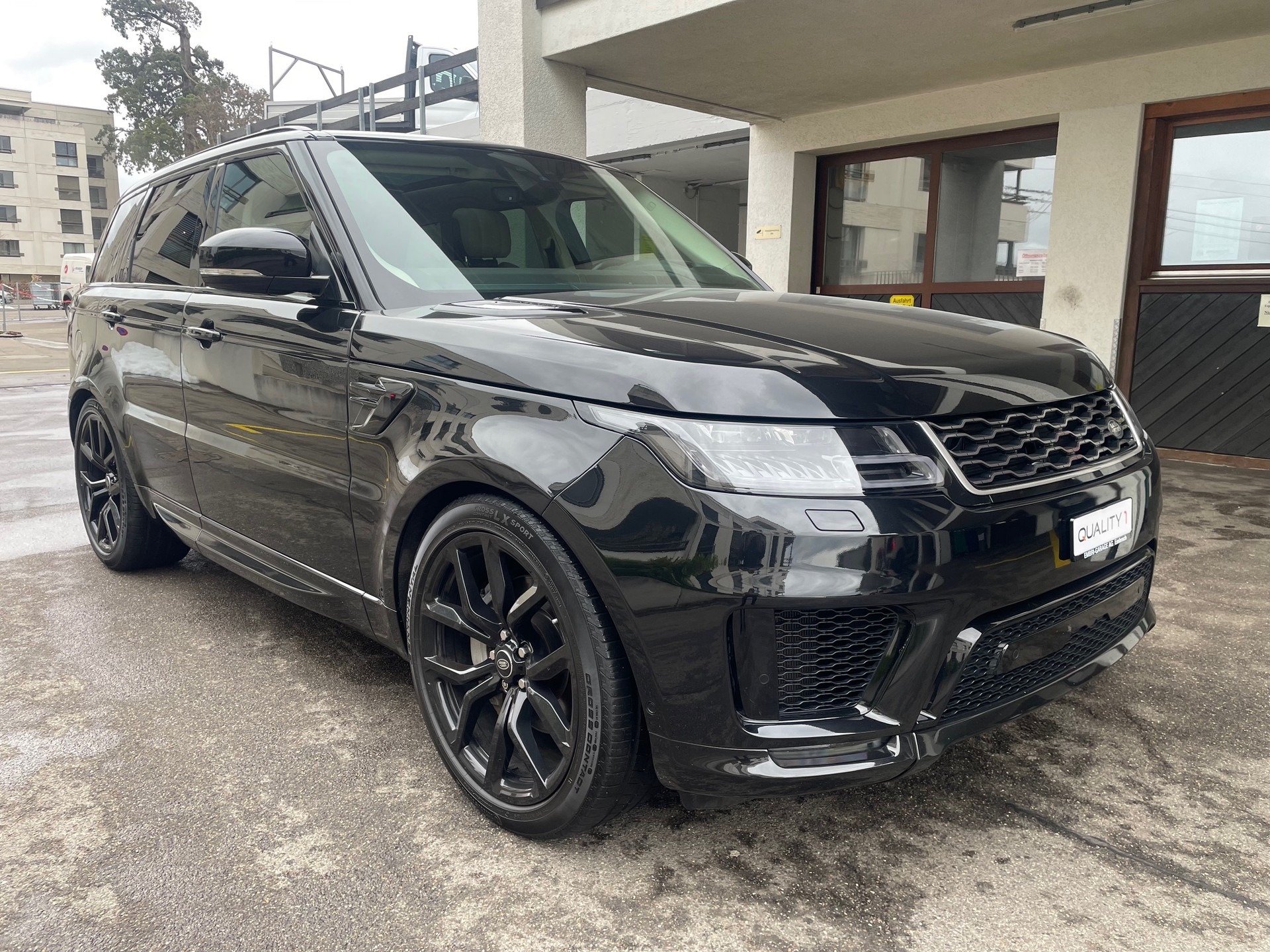 LAND ROVER Range Rover Sport P400 3.0 I6 MHEV HSE Automatic, PANORAMADACH / LUFTFAHRWERK / USW...-image-2