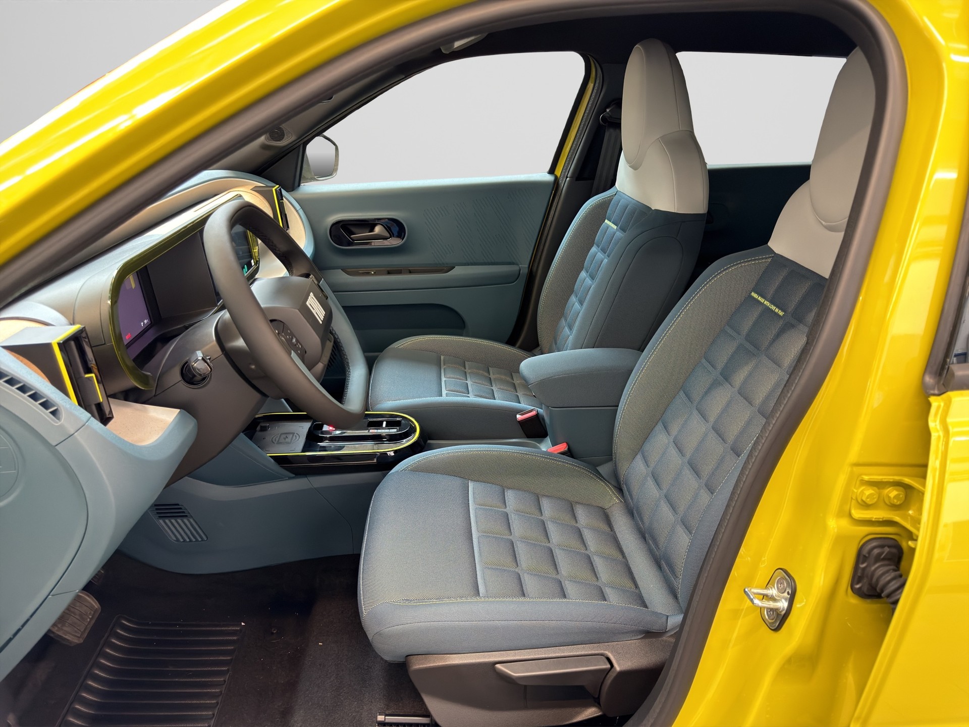 FIAT Grande Panda La Prima-image-7