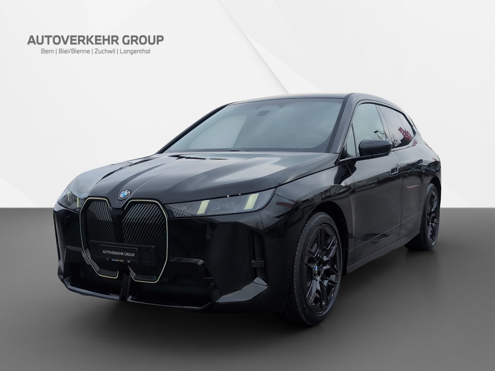 BMW iX xDrive45 M Sport-image-0