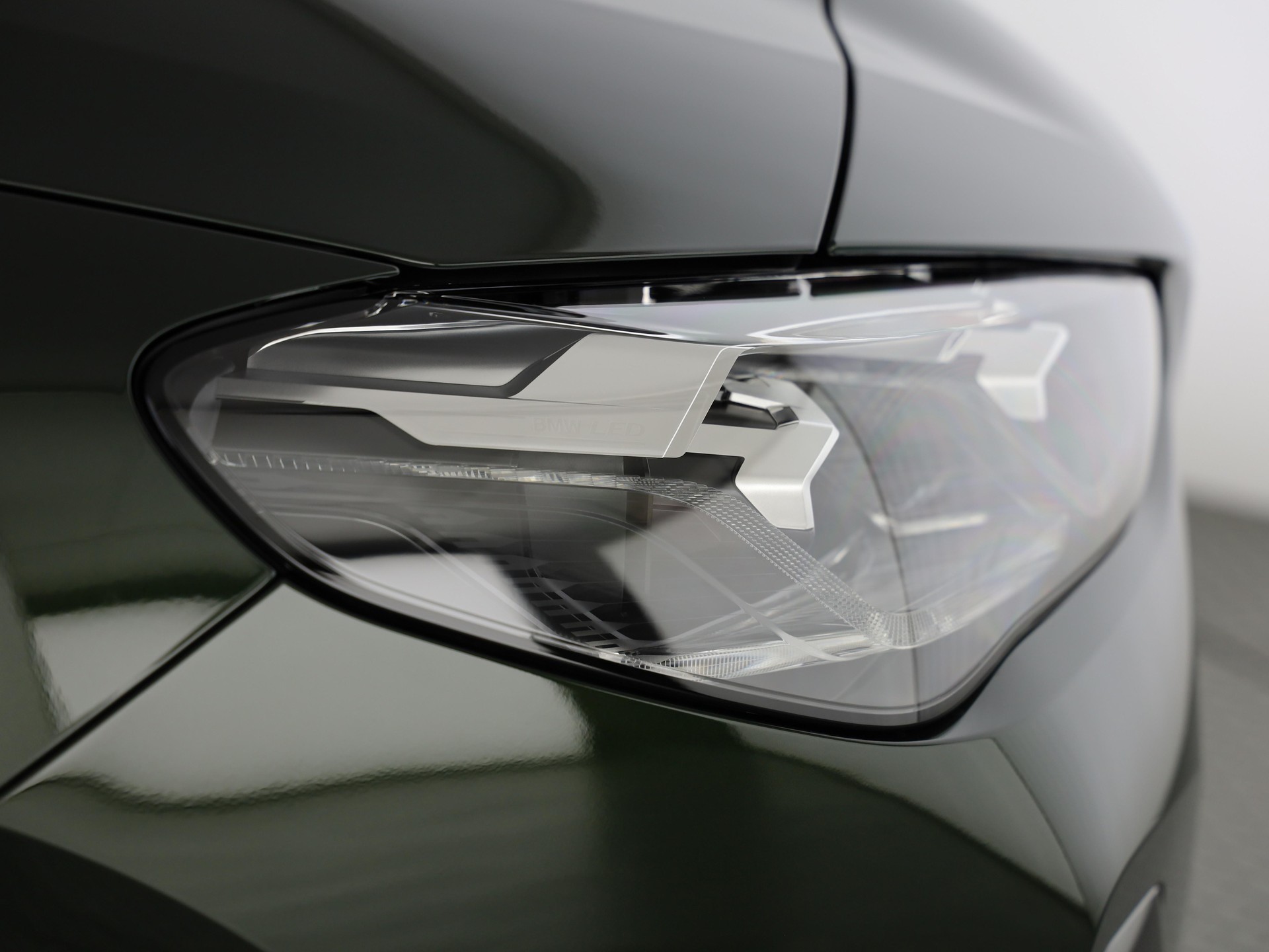 BMW 220i Active Tourer-image-5