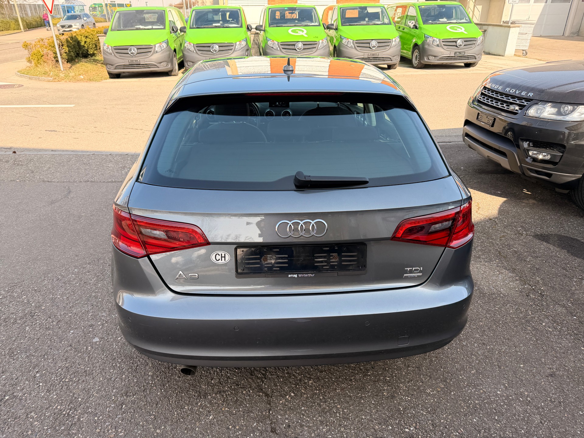 AUDI A3 Sportback 1.6 TDI Attraction-image-3