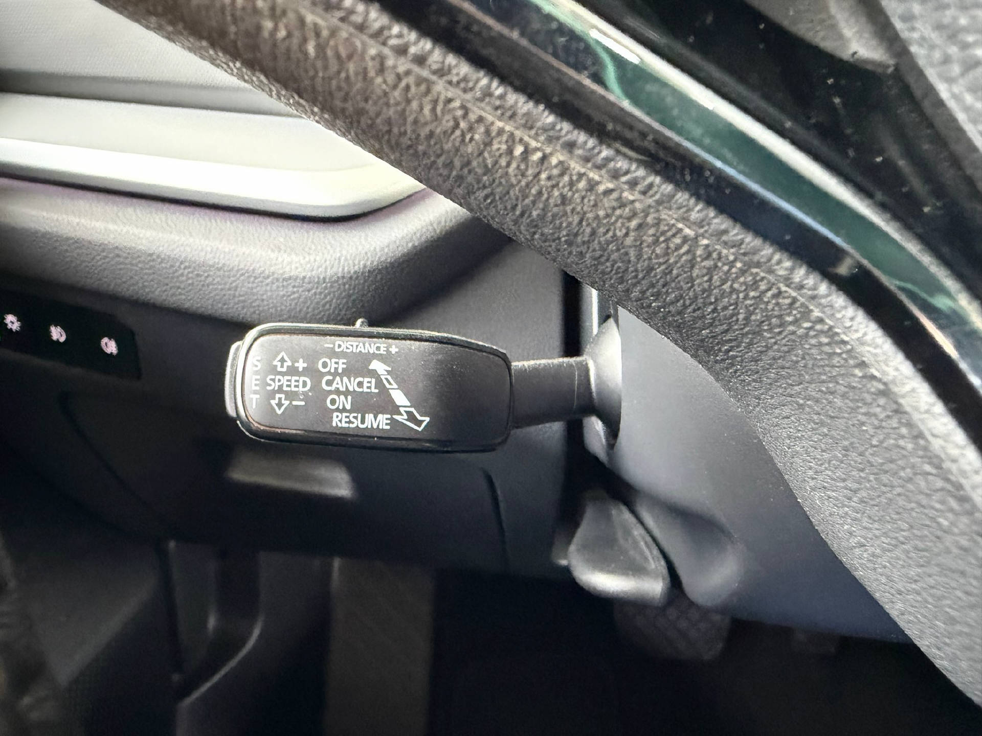SKODA Octavia Combi 1.0 TSI Ambition DSG-image-8