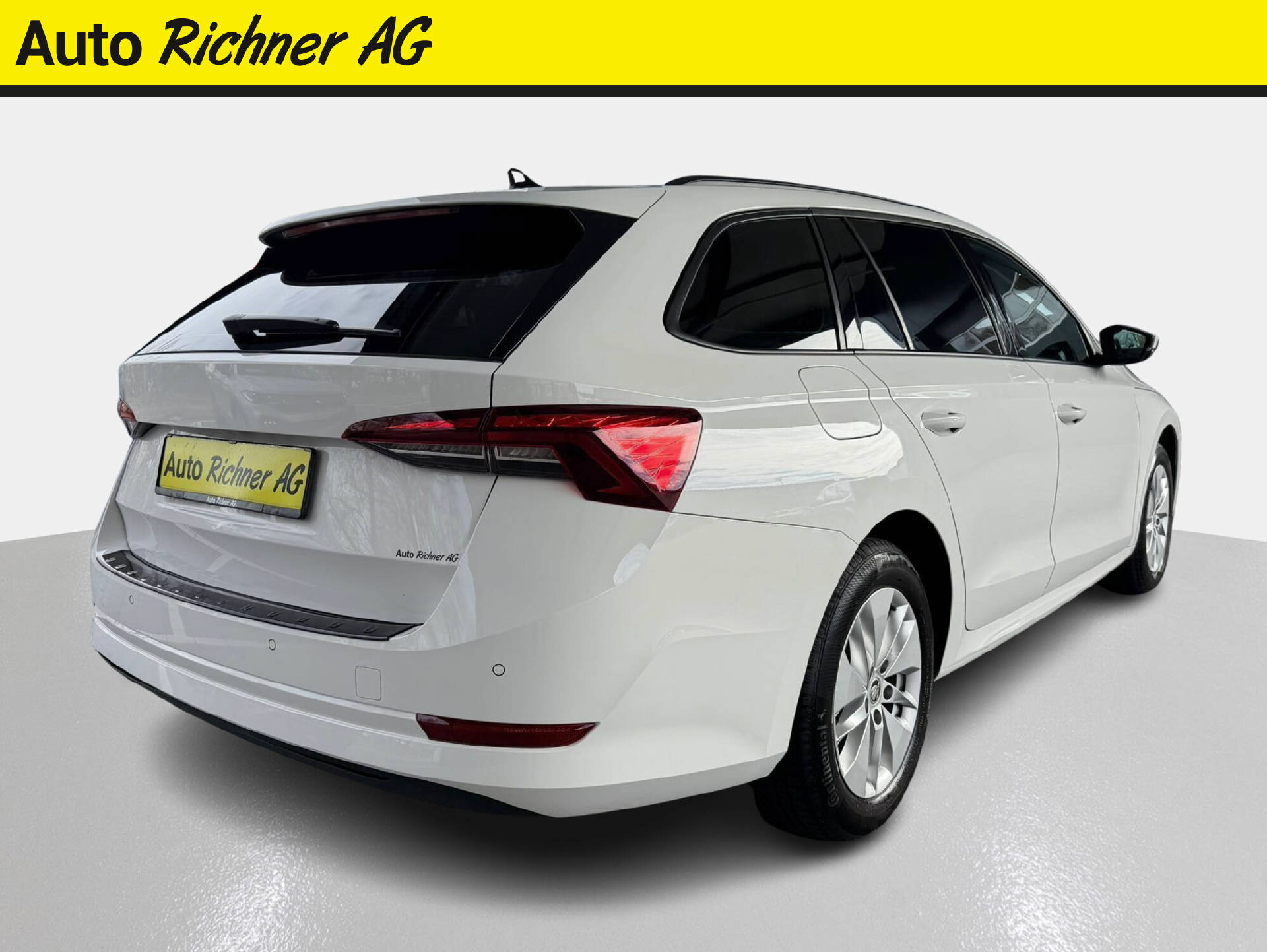 SKODA Octavia Combi 1.0 TSI Ambition DSG-image-3