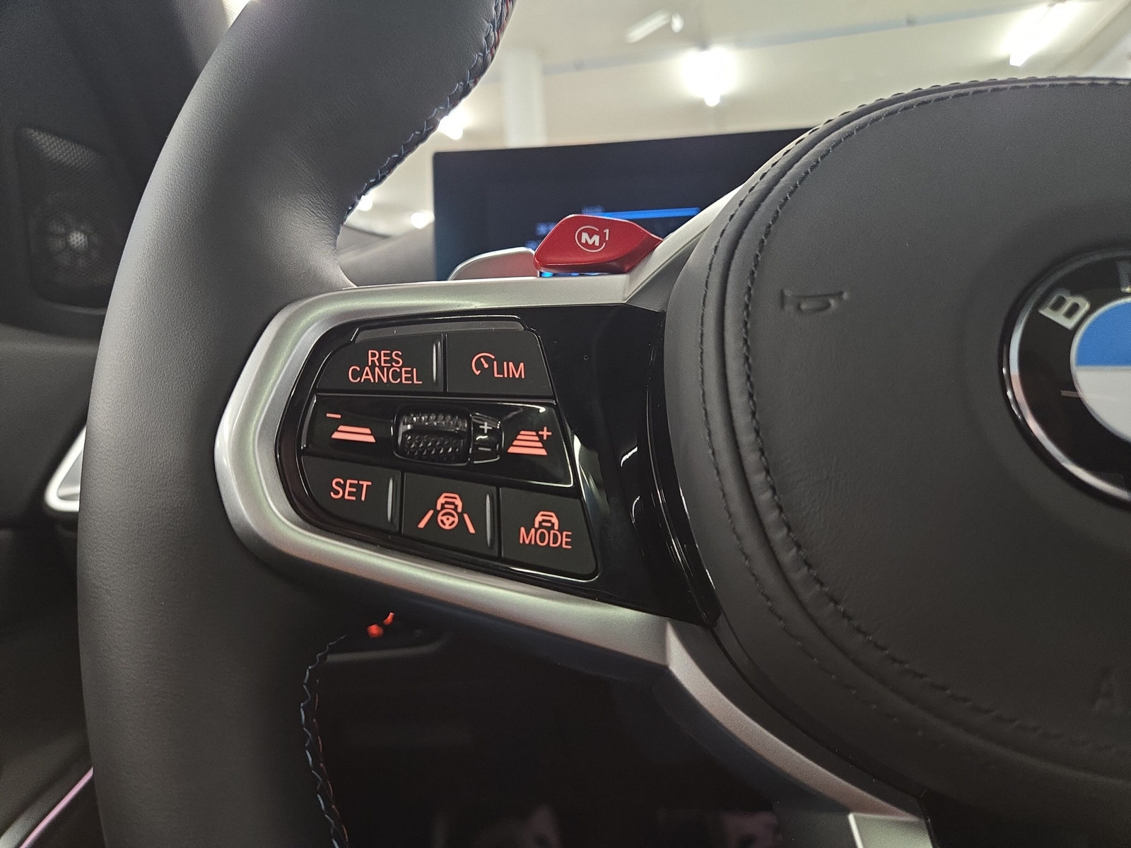 BMW M3 Competition M xDrive-image-13