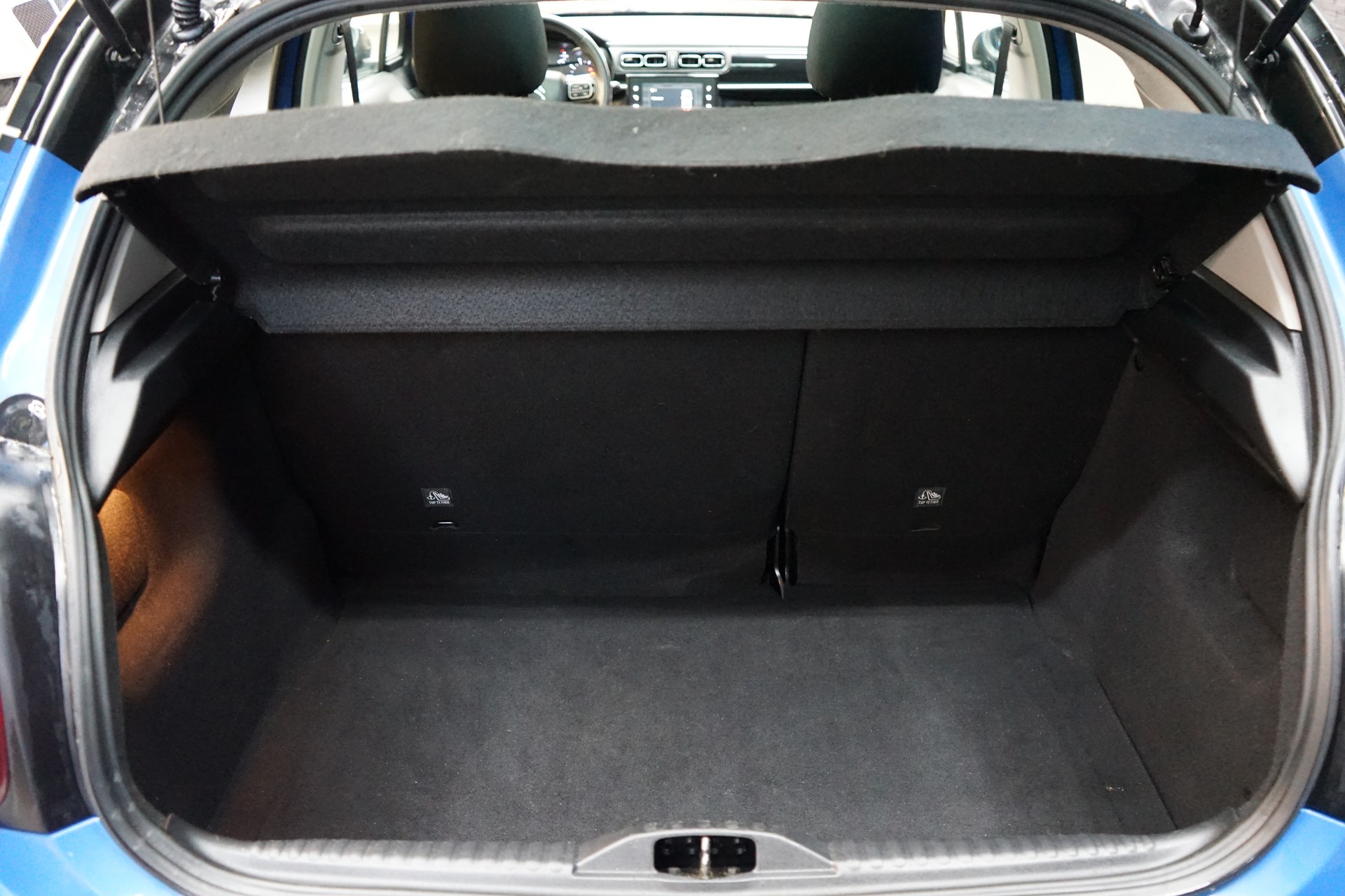 CITROEN C3 1.2i PureTech Shine-image-21