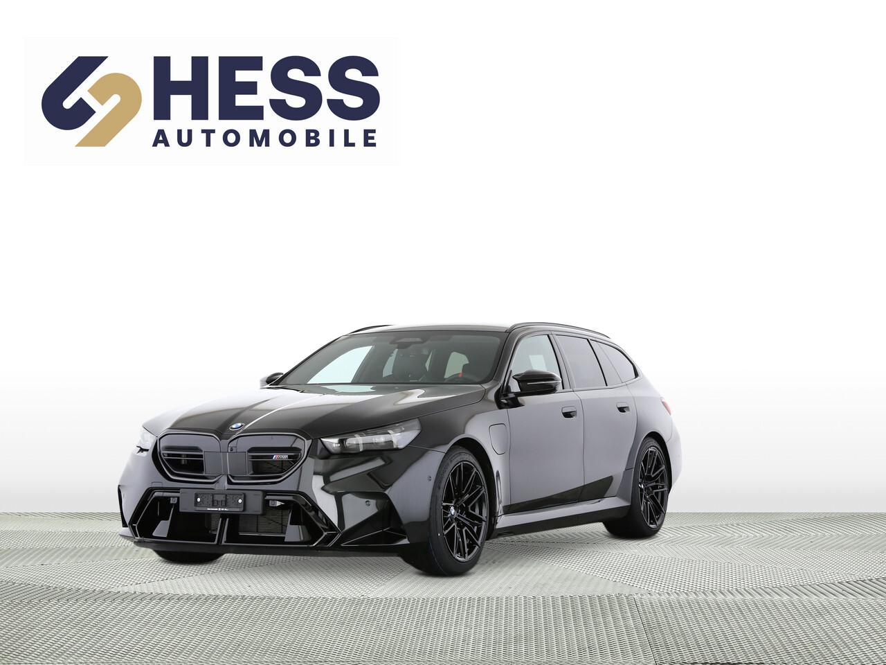 BMW M5 xDrive Touring-image-0