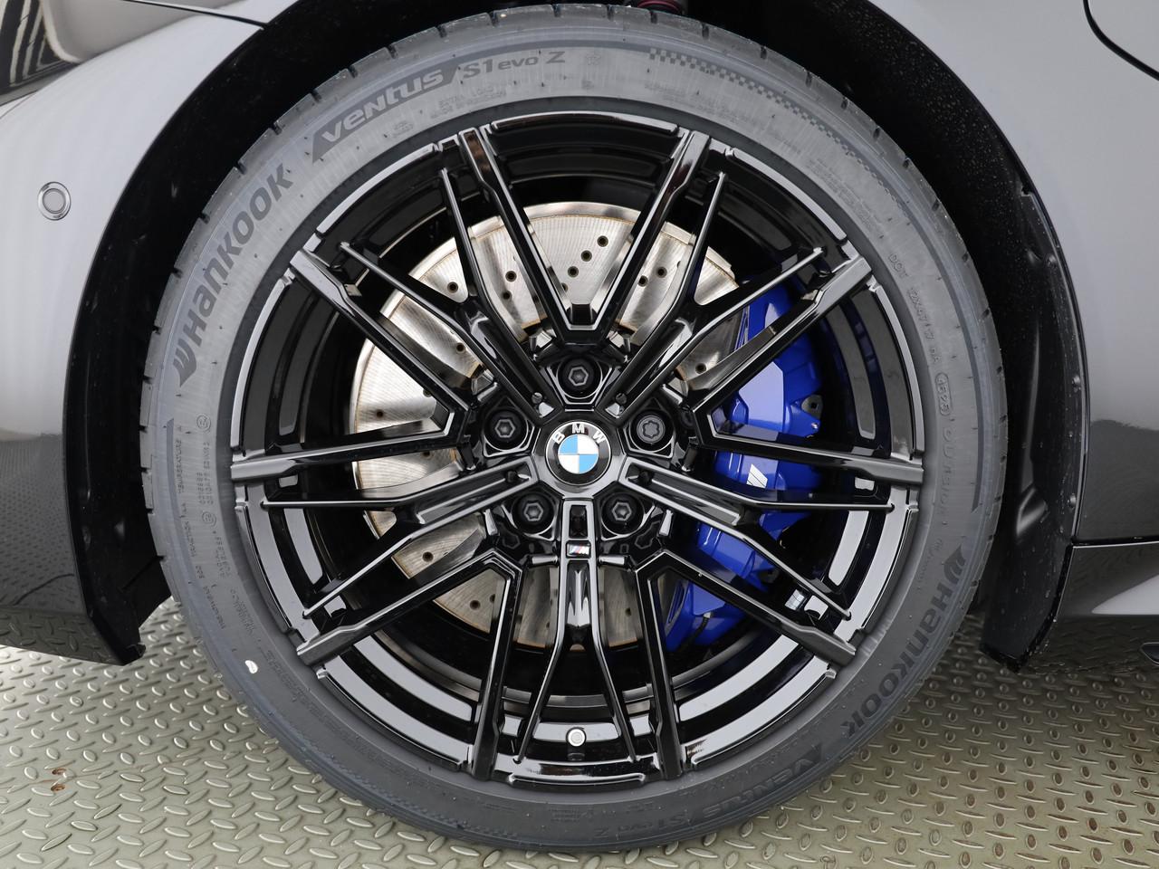BMW M5 xDrive Touring-image-26