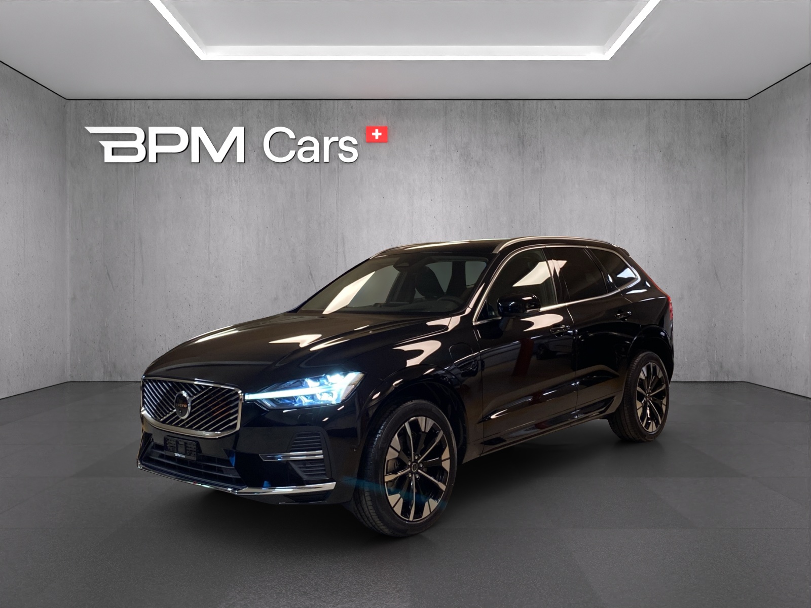 VOLVO XC60 T6 eAWD PluginHybrid Ultra Bright Geartronic-image-0