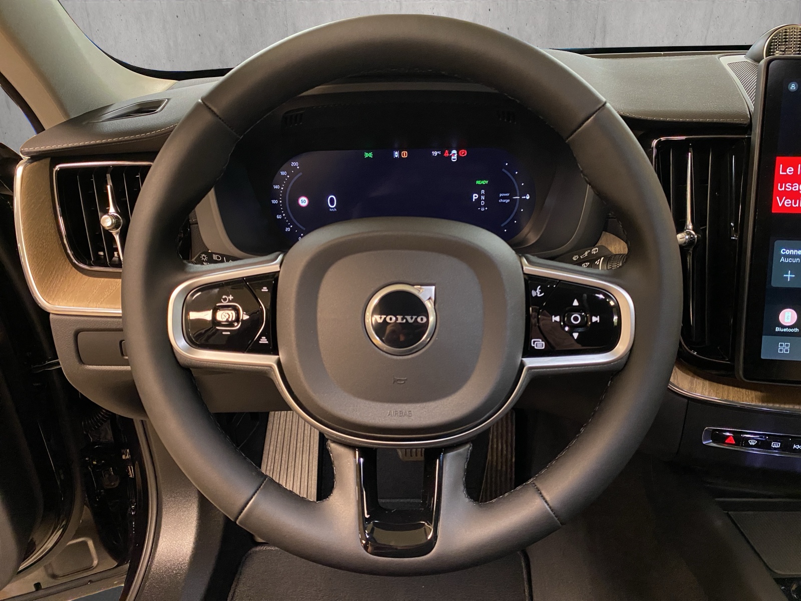 VOLVO XC60 T6 eAWD PluginHybrid Ultra Bright Geartronic-image-9