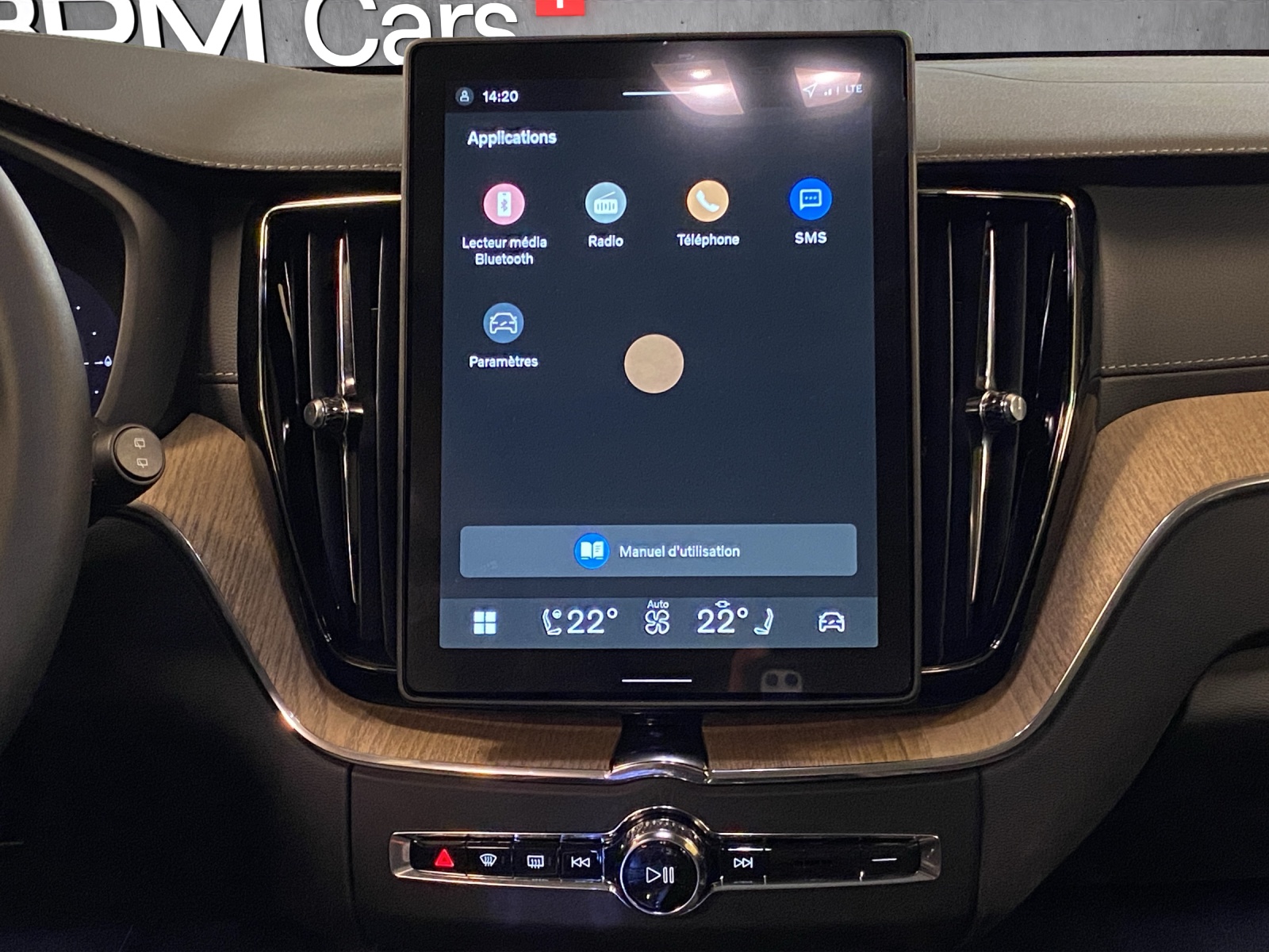 VOLVO XC60 T6 eAWD PluginHybrid Ultra Bright Geartronic-image-10